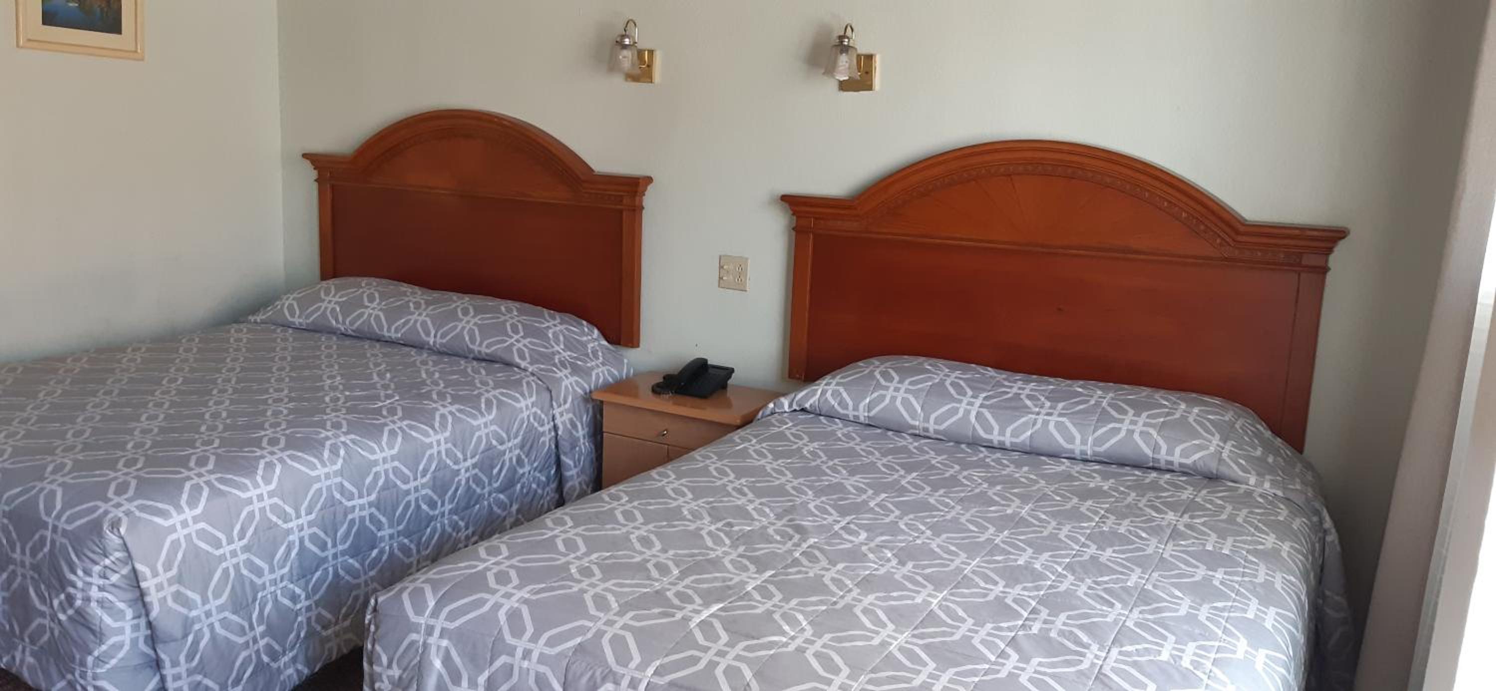Ensenada Vacations - Hotel Villa Fontana Inn - Property Image 6
