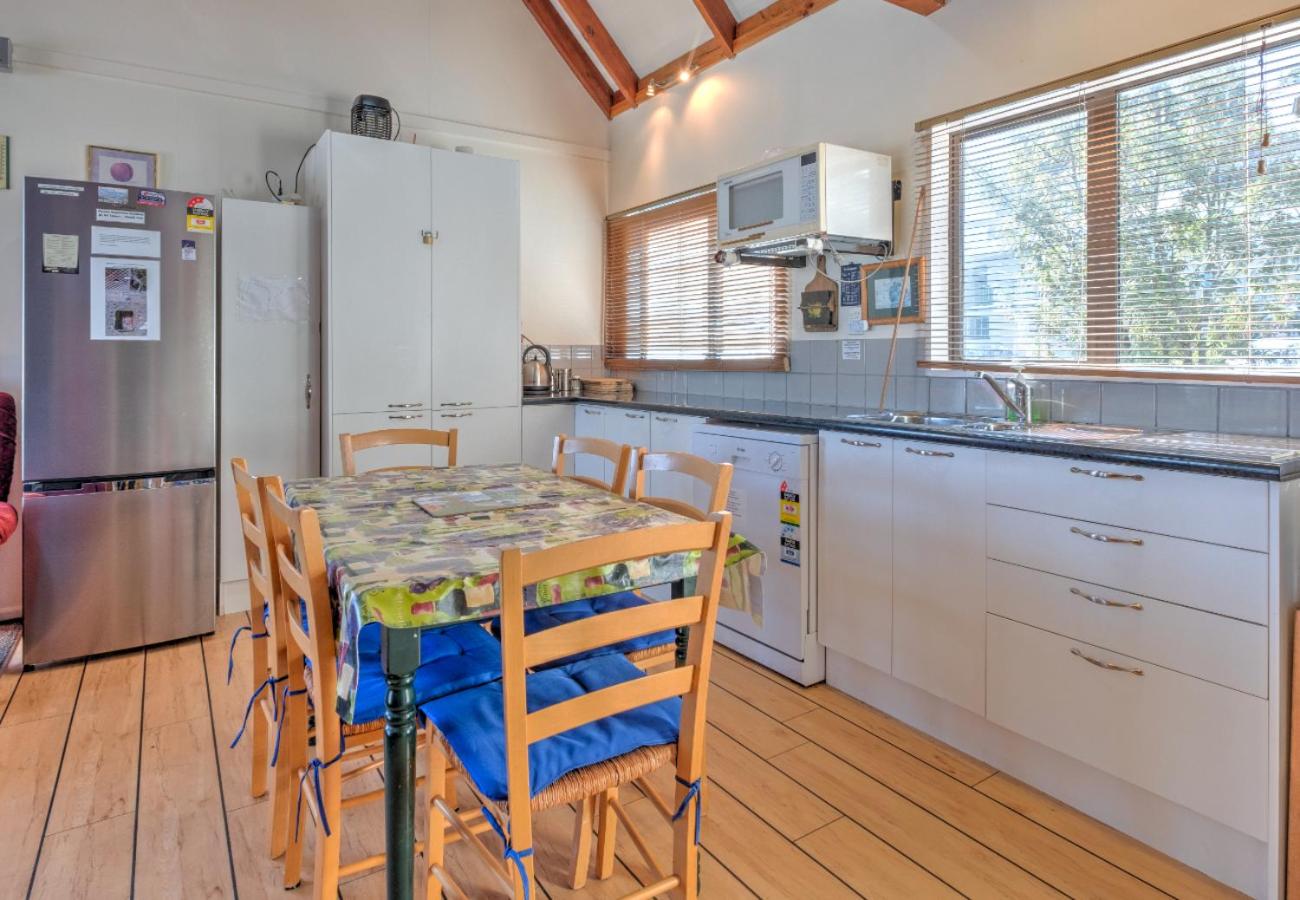 19A Alpine Avenue view 4