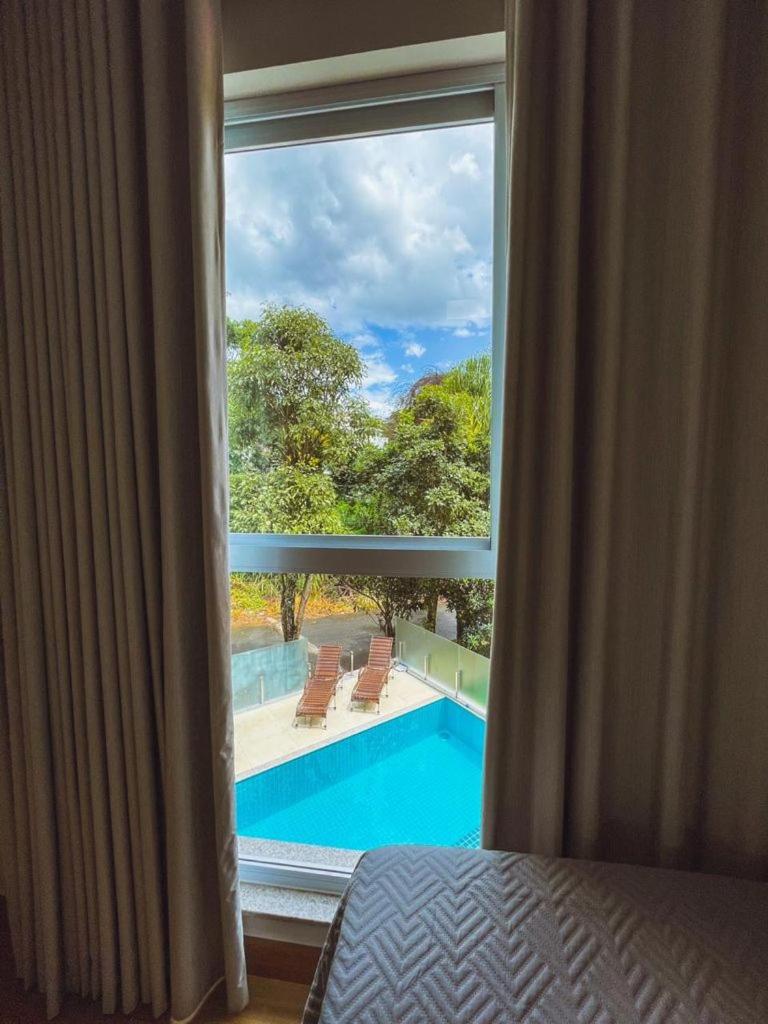 Casa Escarpas do Lago, 4 suítes e ar-condicionado