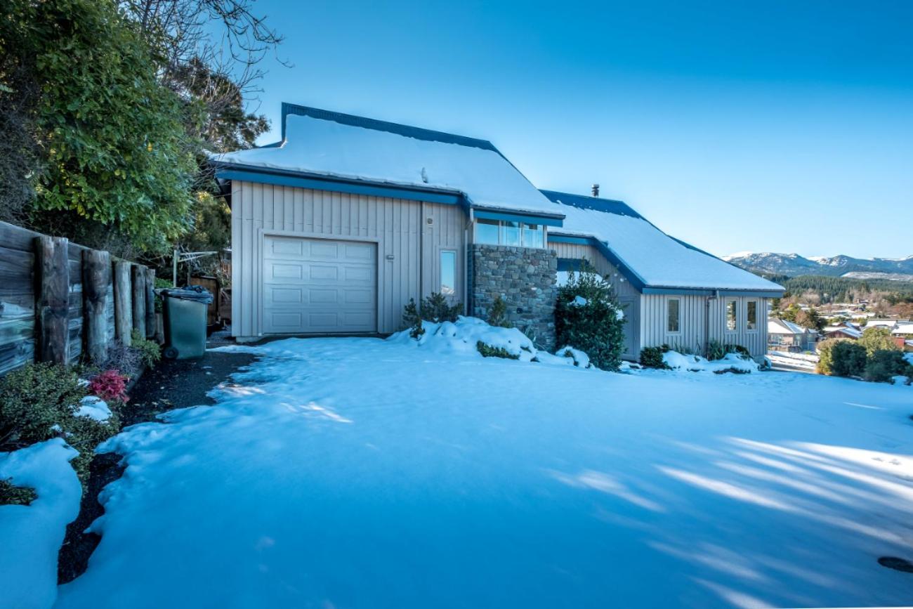 55 St James Avenue view 2