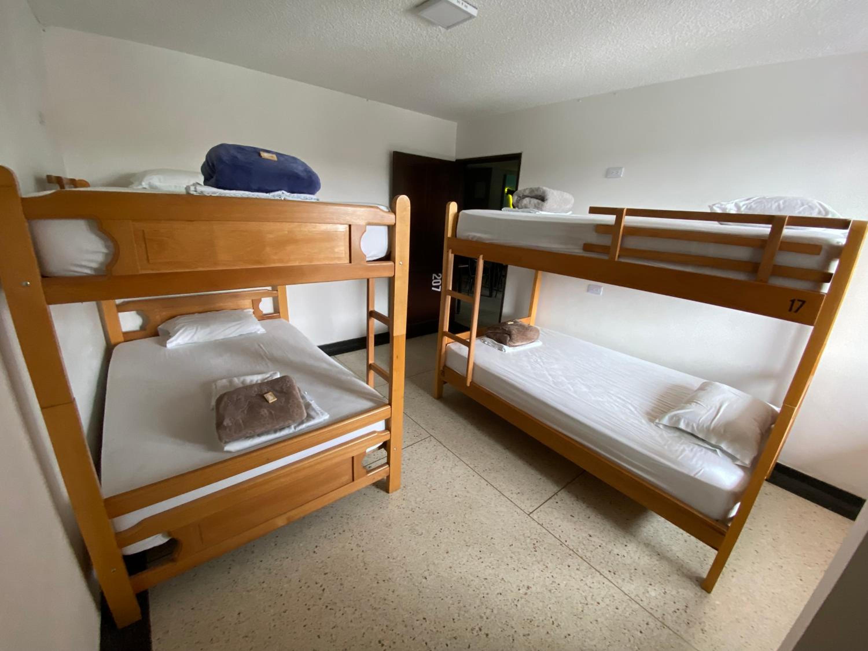 Les Balcons Hostel