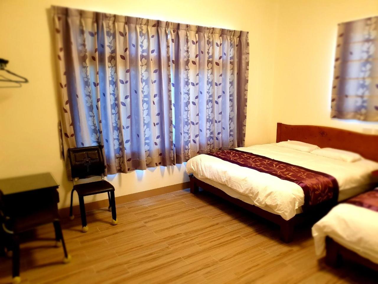 Photo 48
