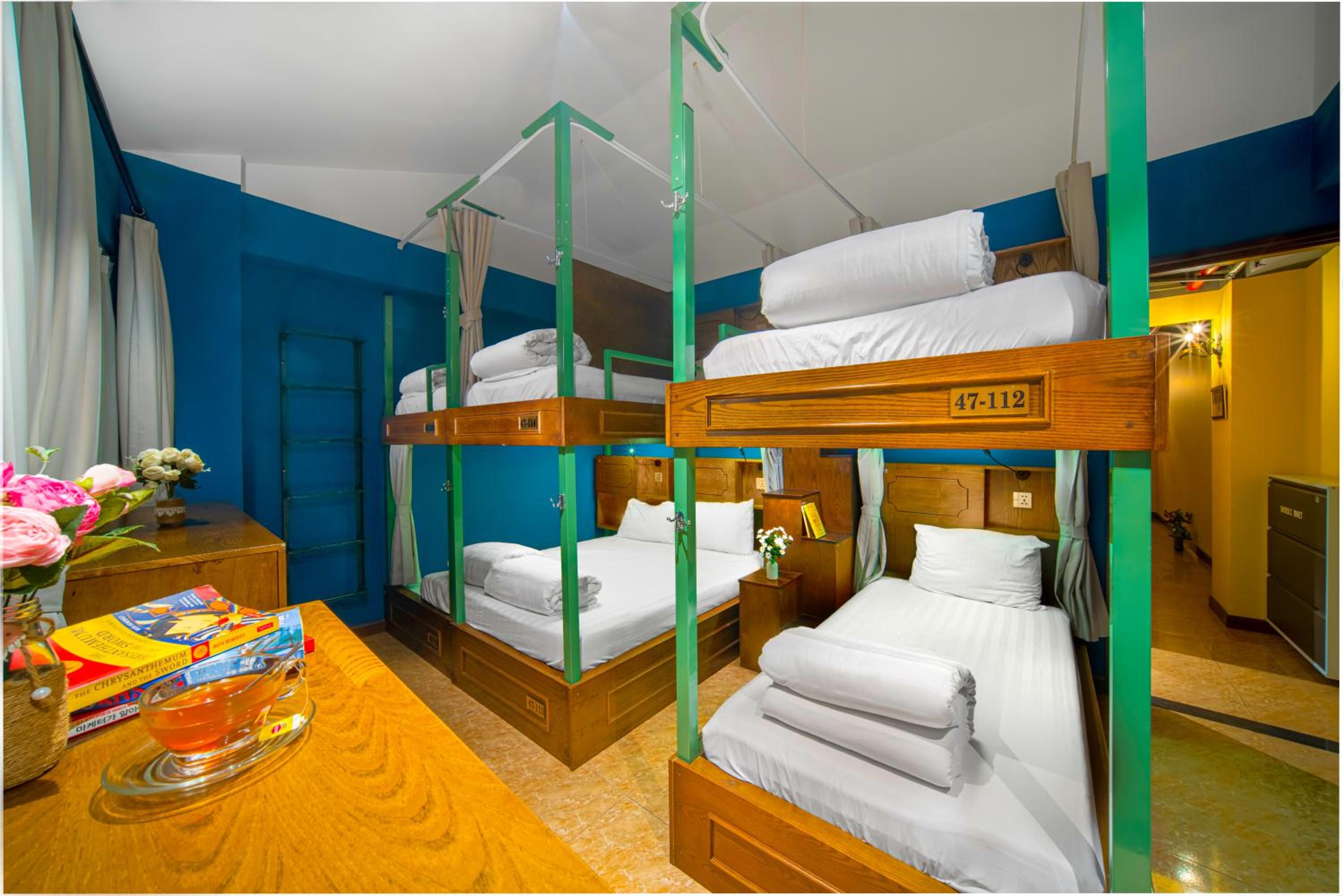 Little Charm Hanoi Hostel