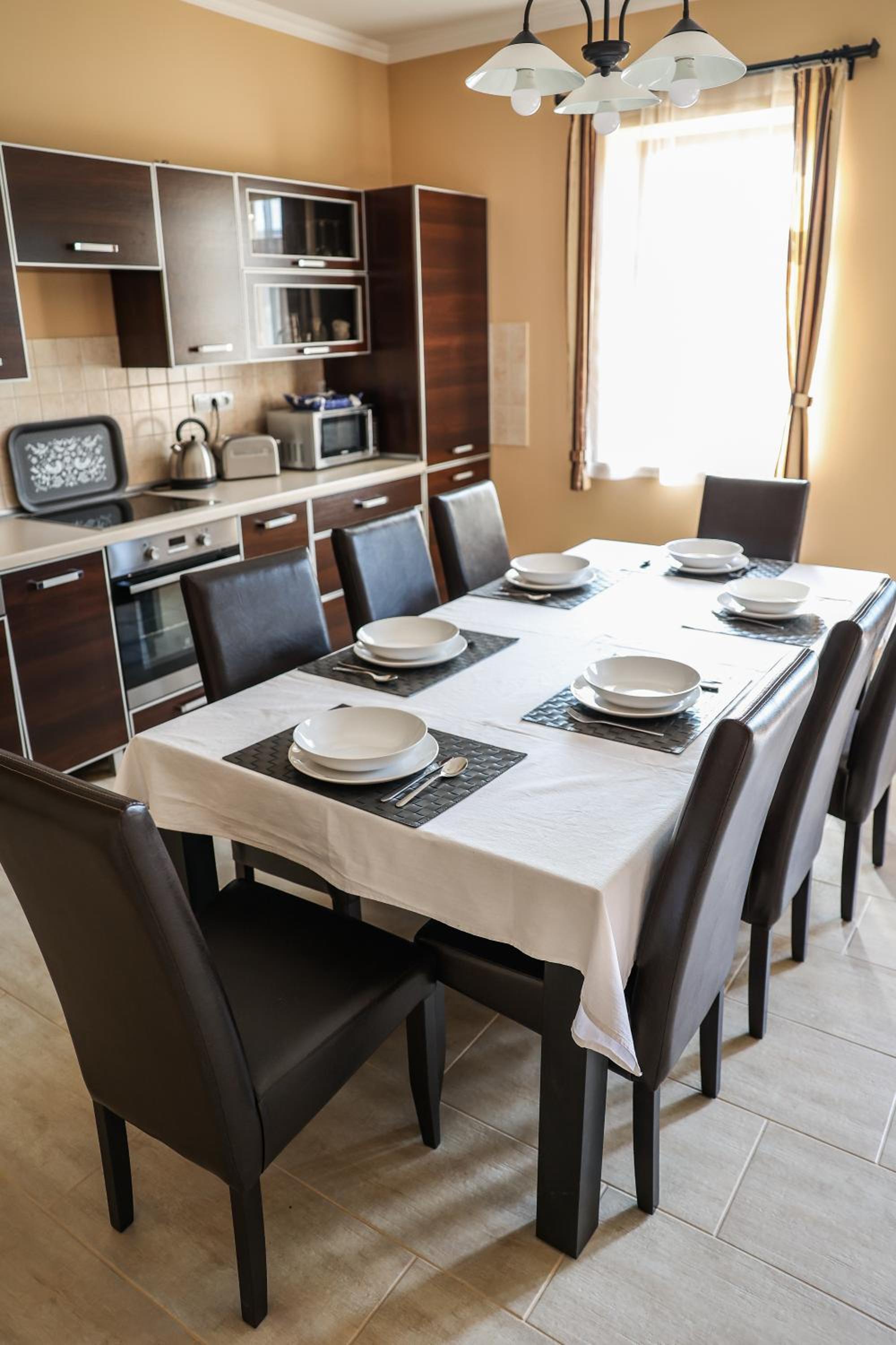 Muflon Apartman Jakuzzis Vendégház Mány view 2