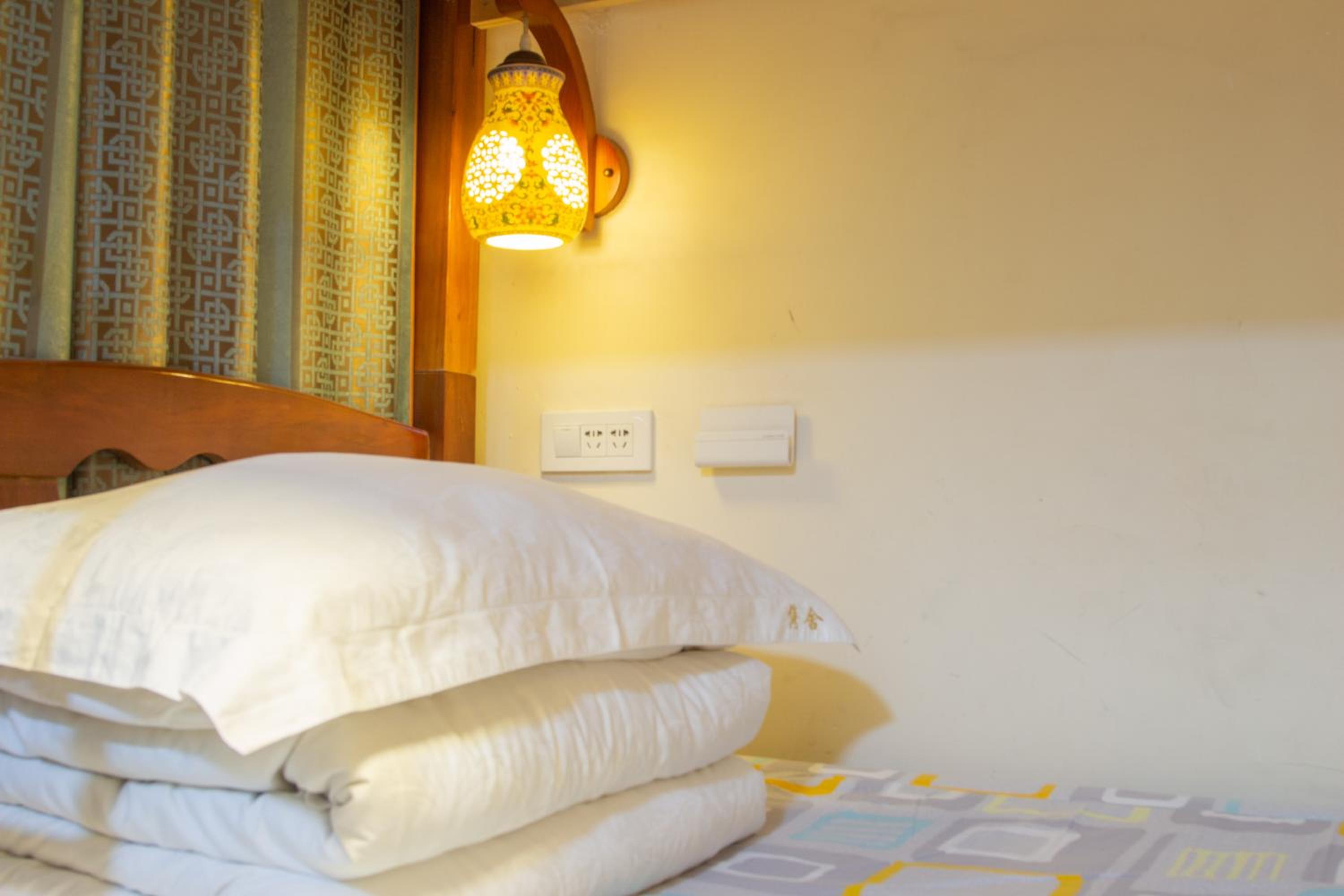 Junshe Boutique Guest House-Complementary pick up servie for a 3-night stay in a deluxe room