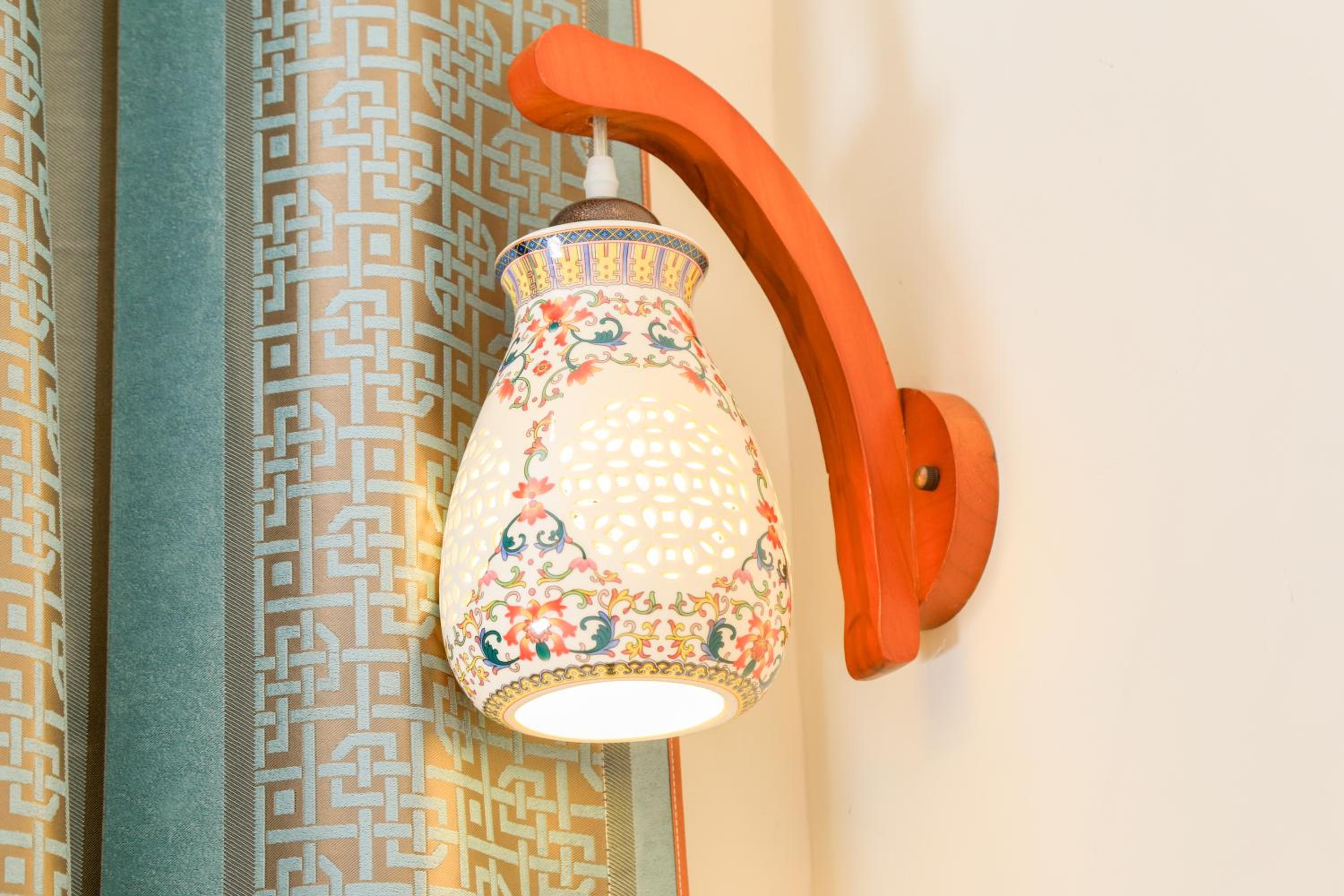 Junshe Boutique Guest House-Complementary pick up servie for a 3-night stay in a deluxe room