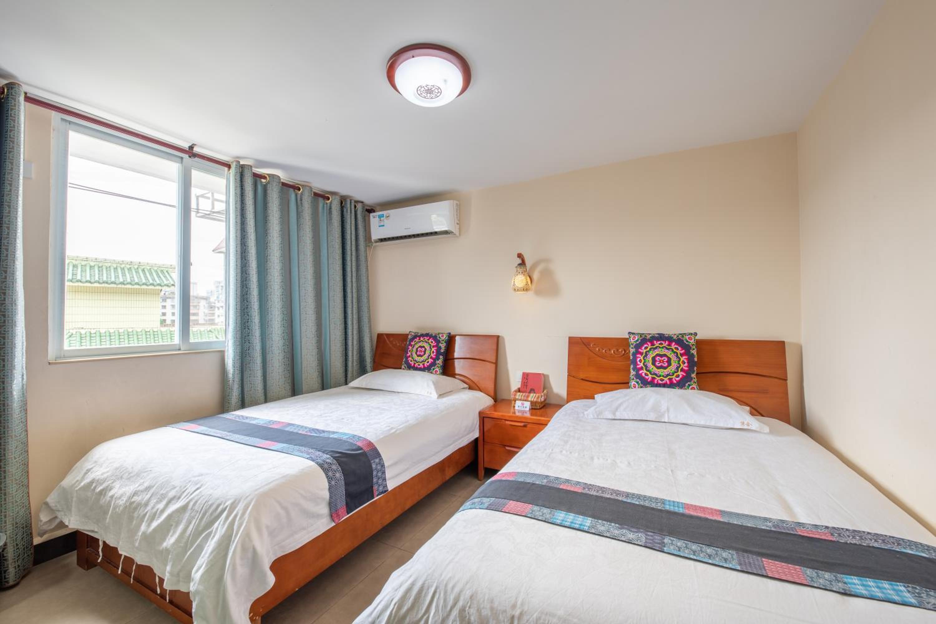 Junshe Boutique Guest House-Complementary pick up servie for a 3-night stay in a deluxe room