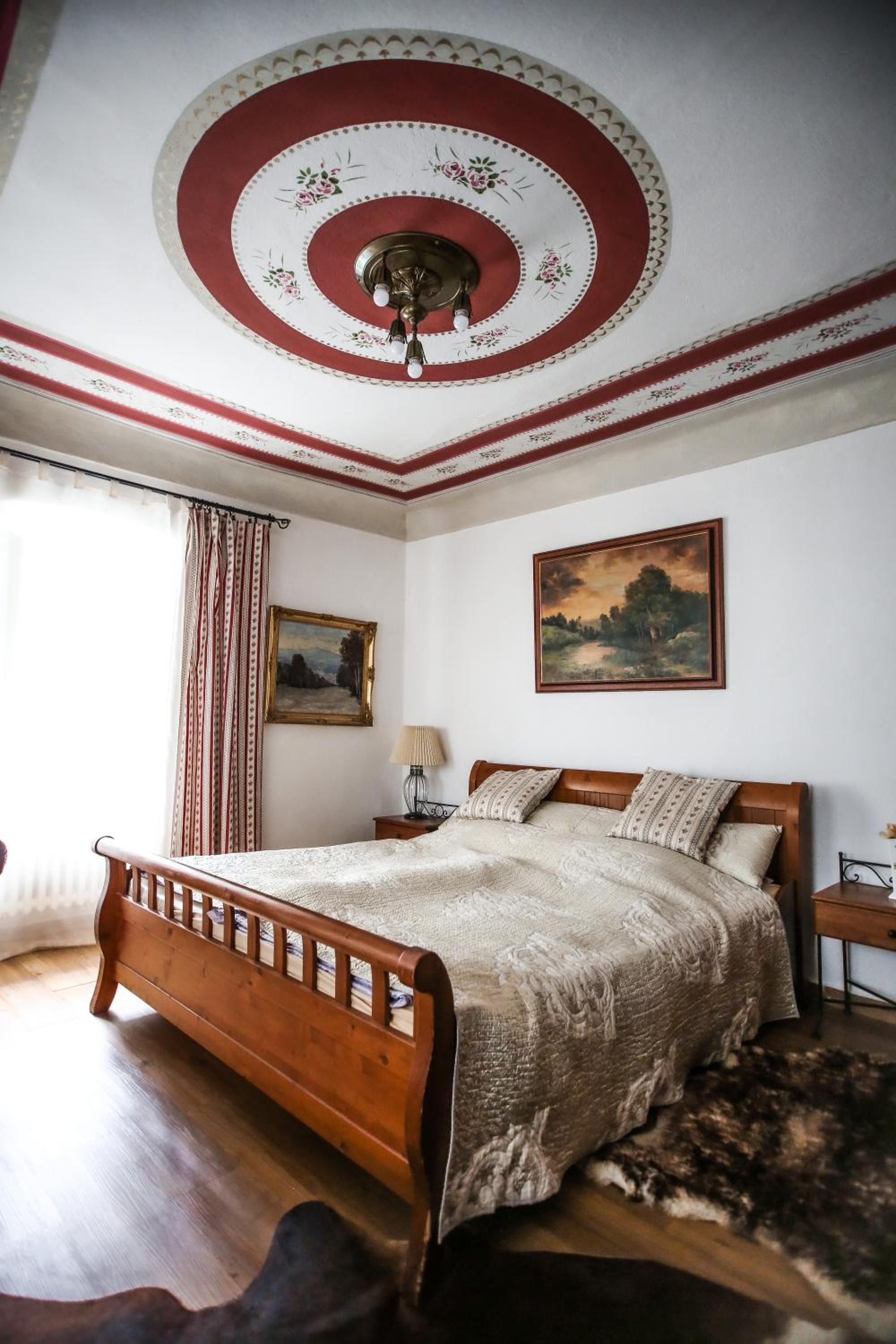 Pension Cortes