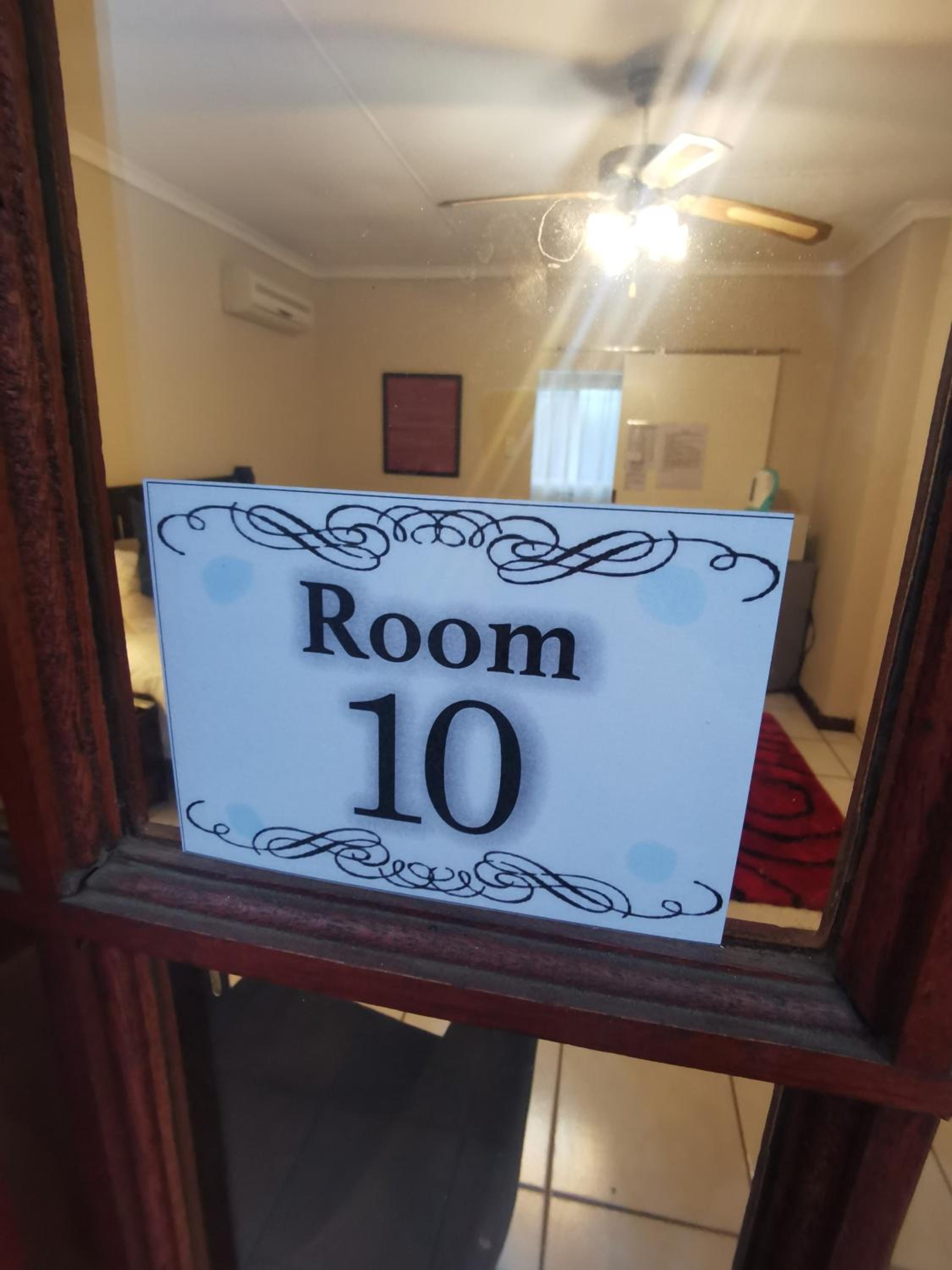 Photo 100