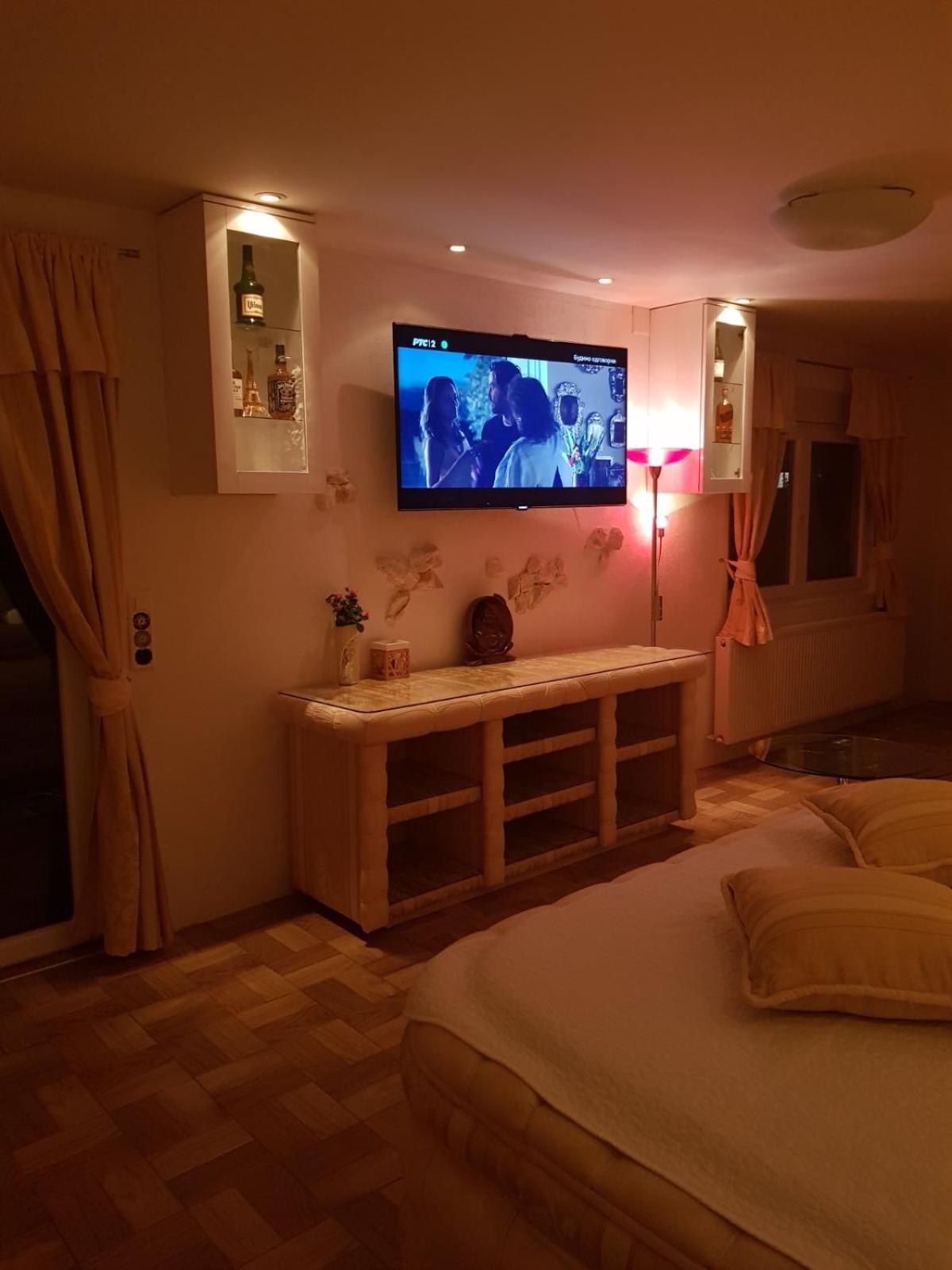 FARAON pn 3 view 3