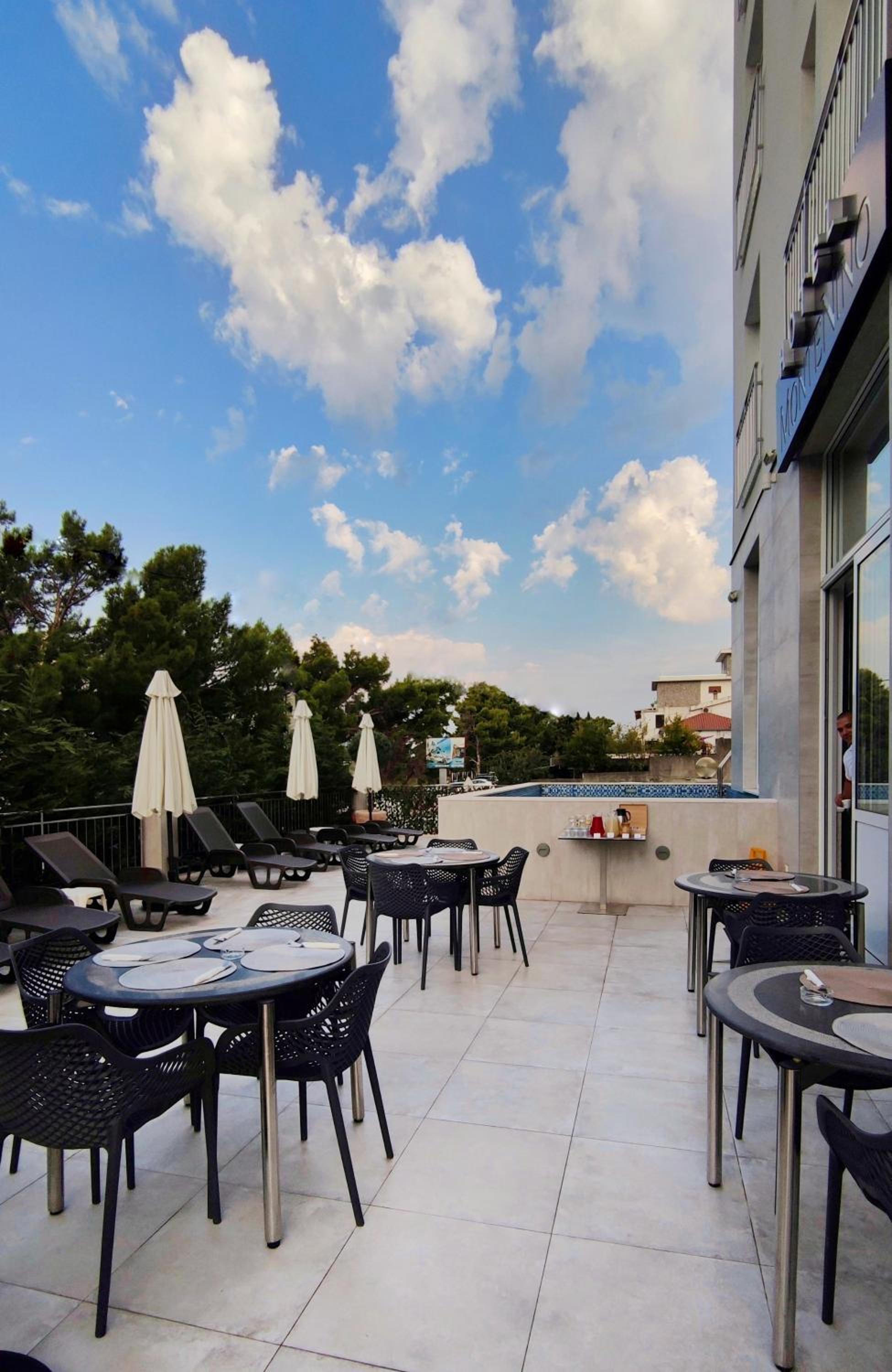 outdoor BBQ area