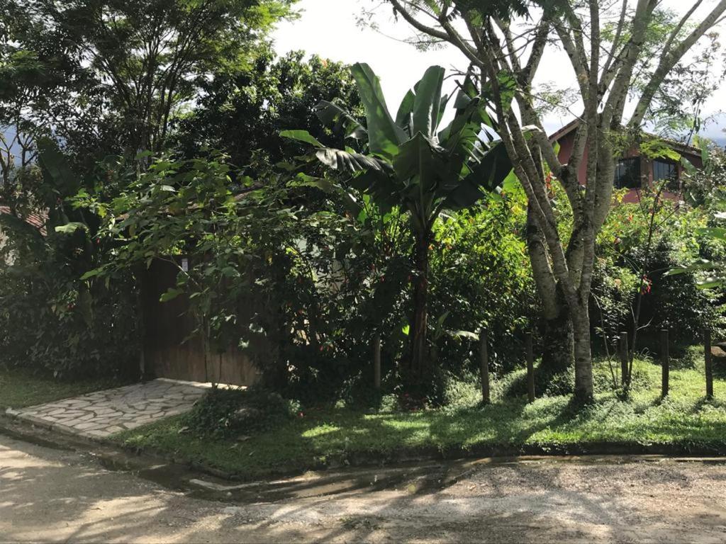 Casa de praia com piscina e clima de montanha