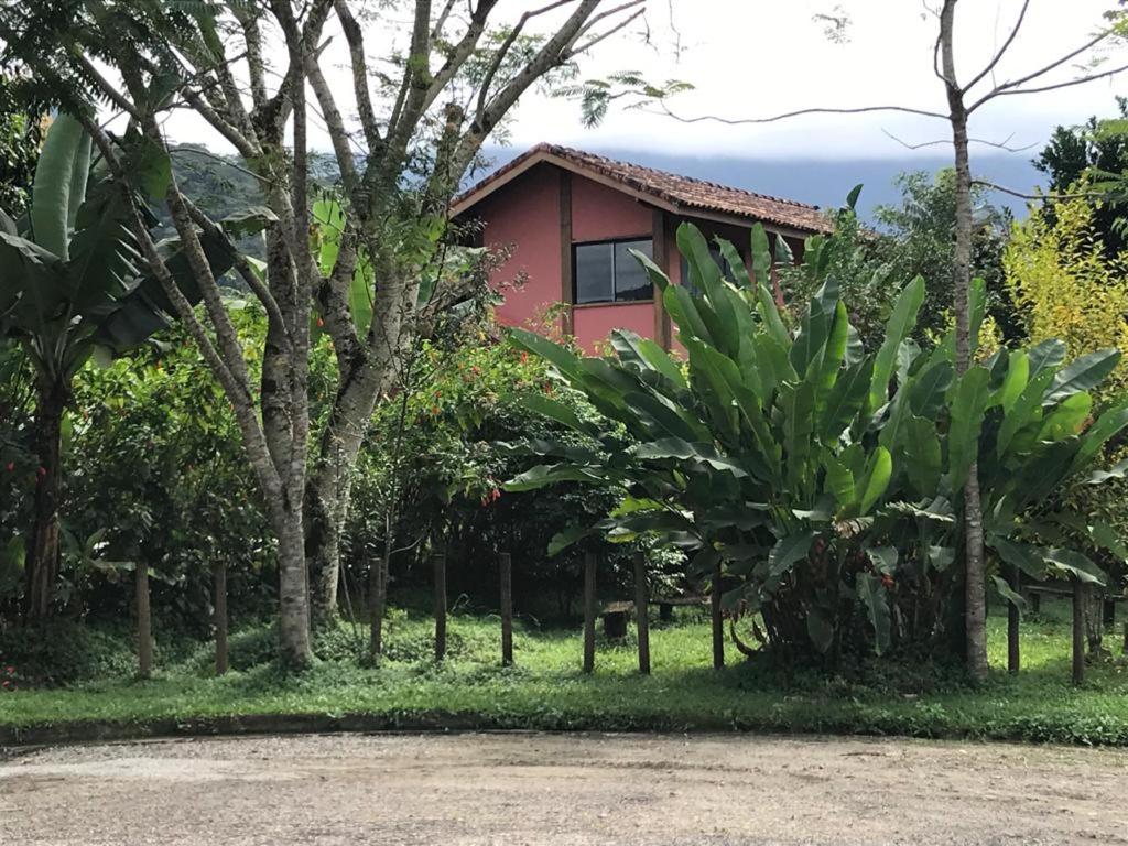 Casa de praia com piscina e clima de montanha