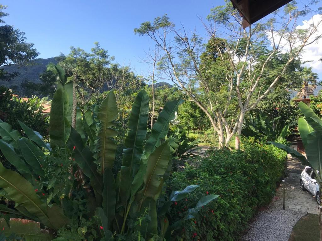 Casa de praia com piscina e clima de montanha