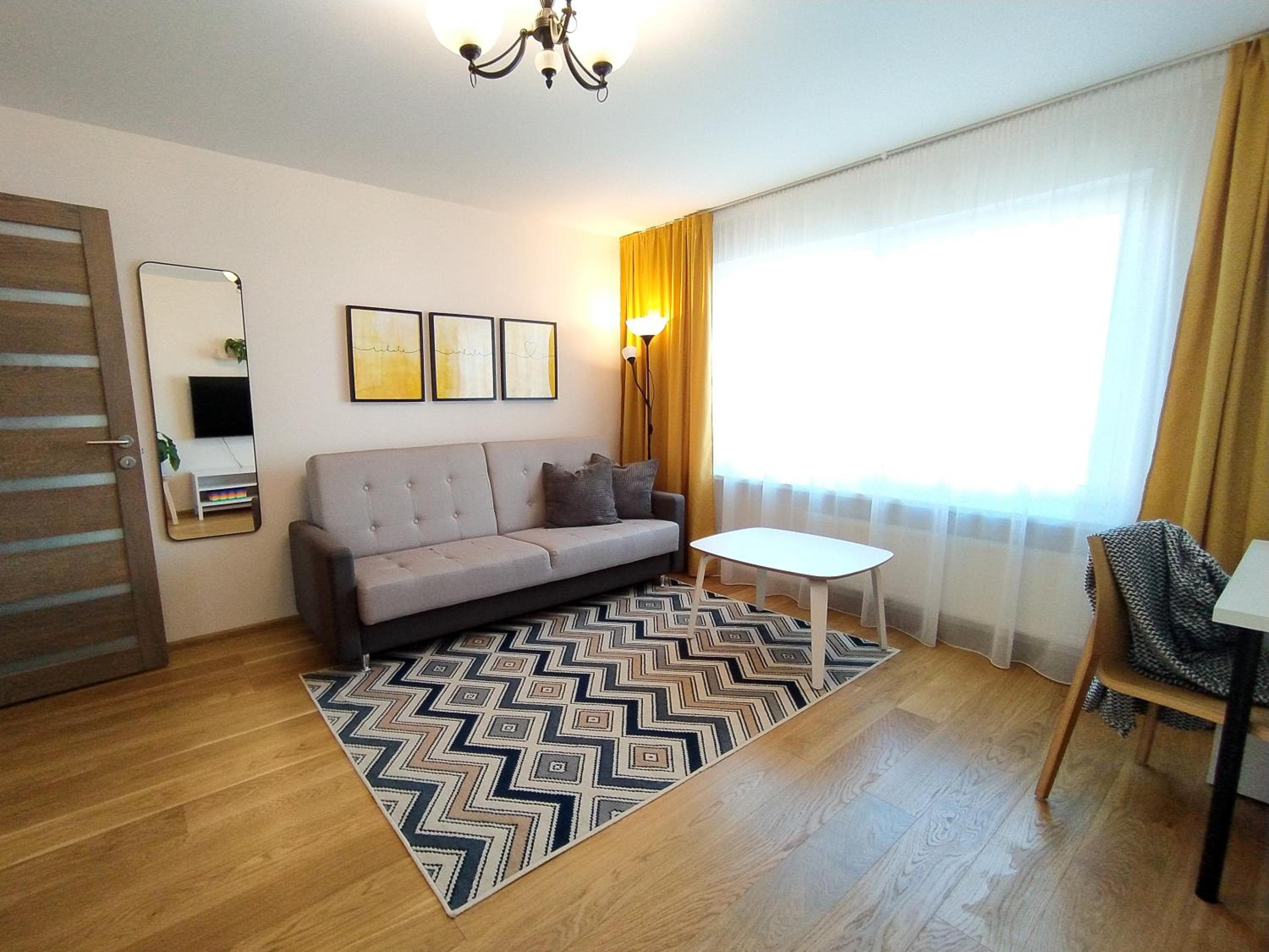 SUNSET Apartment Near Sea - Family Friendly space with Bath and Good Coffee view 4