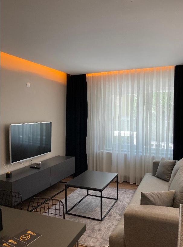 Sun Suites - Image 15