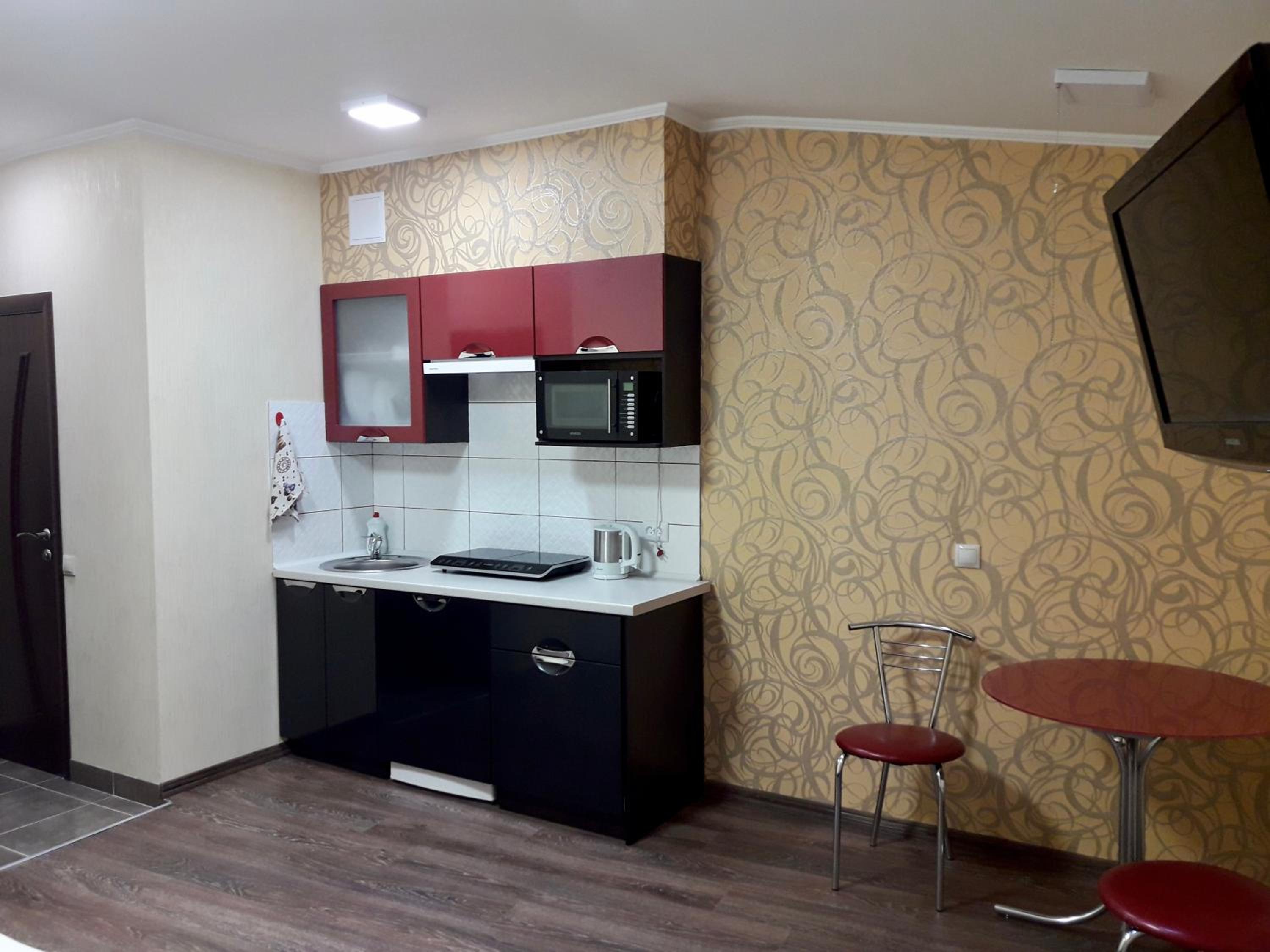 Studio Apartment -біля Вокзалу-недалеко від Центру-Городоцька 131 view 2