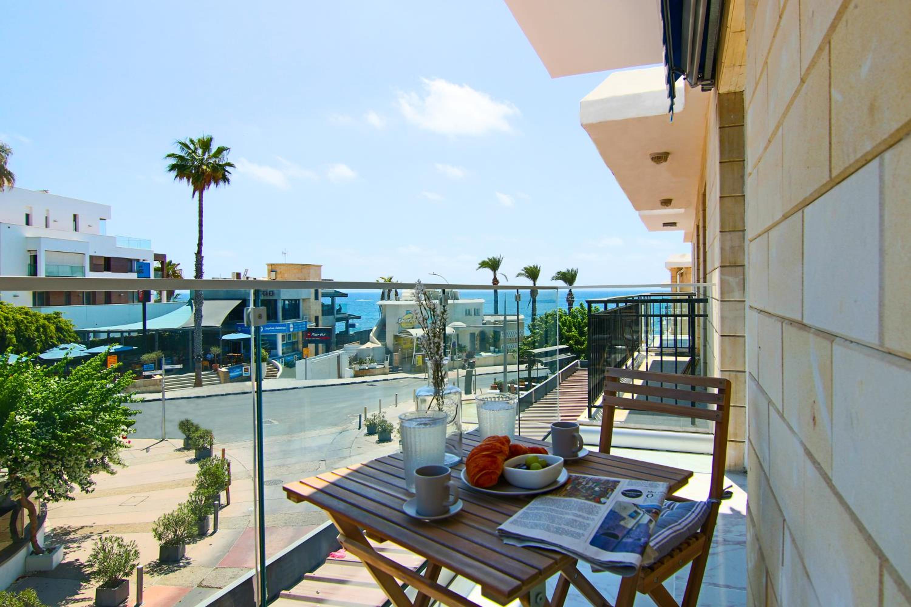 Phaedrus Living Seaside Luxury Flat Athina 21 view 4