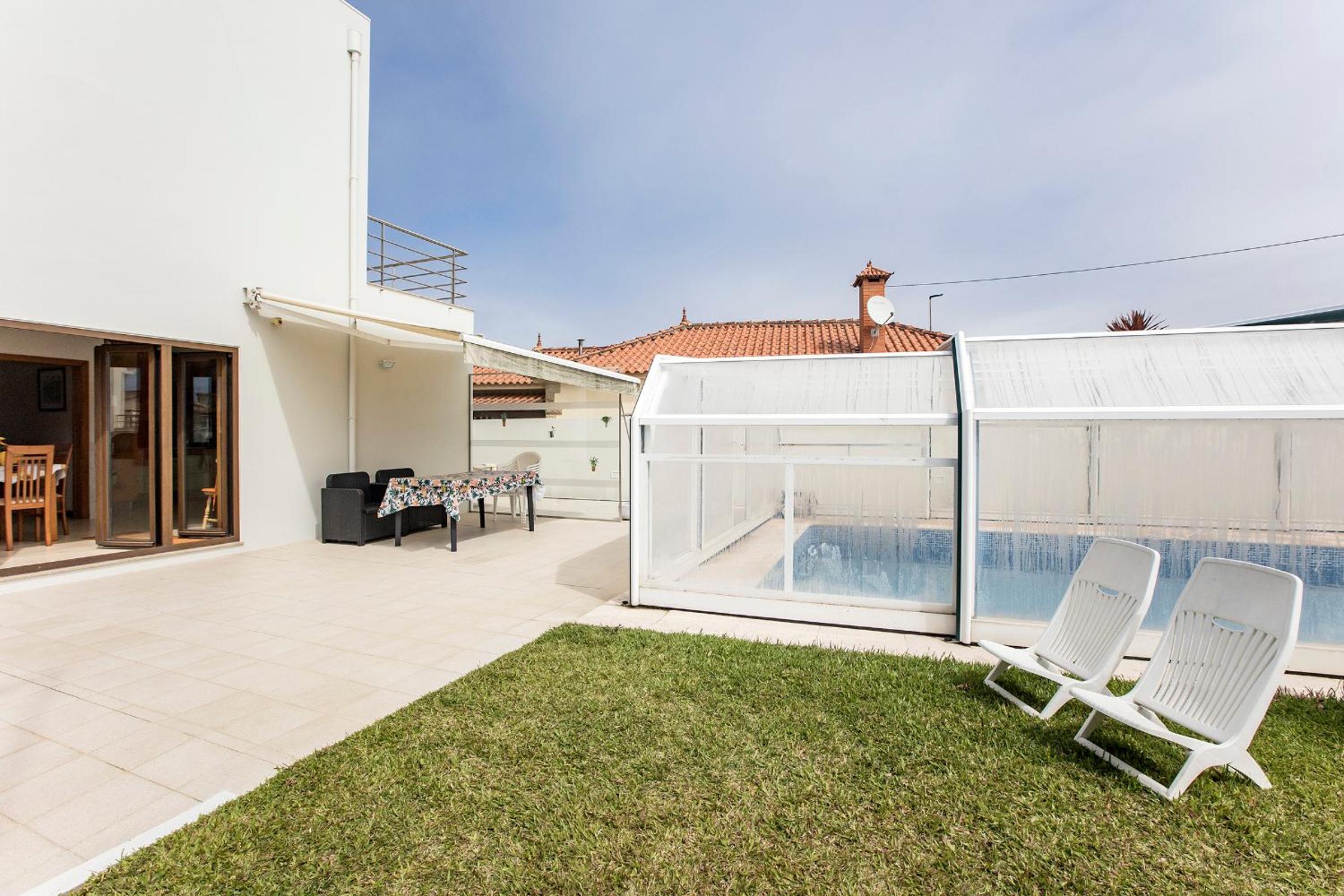 Mindelo 3BDR Duplex House W/Pool view 2