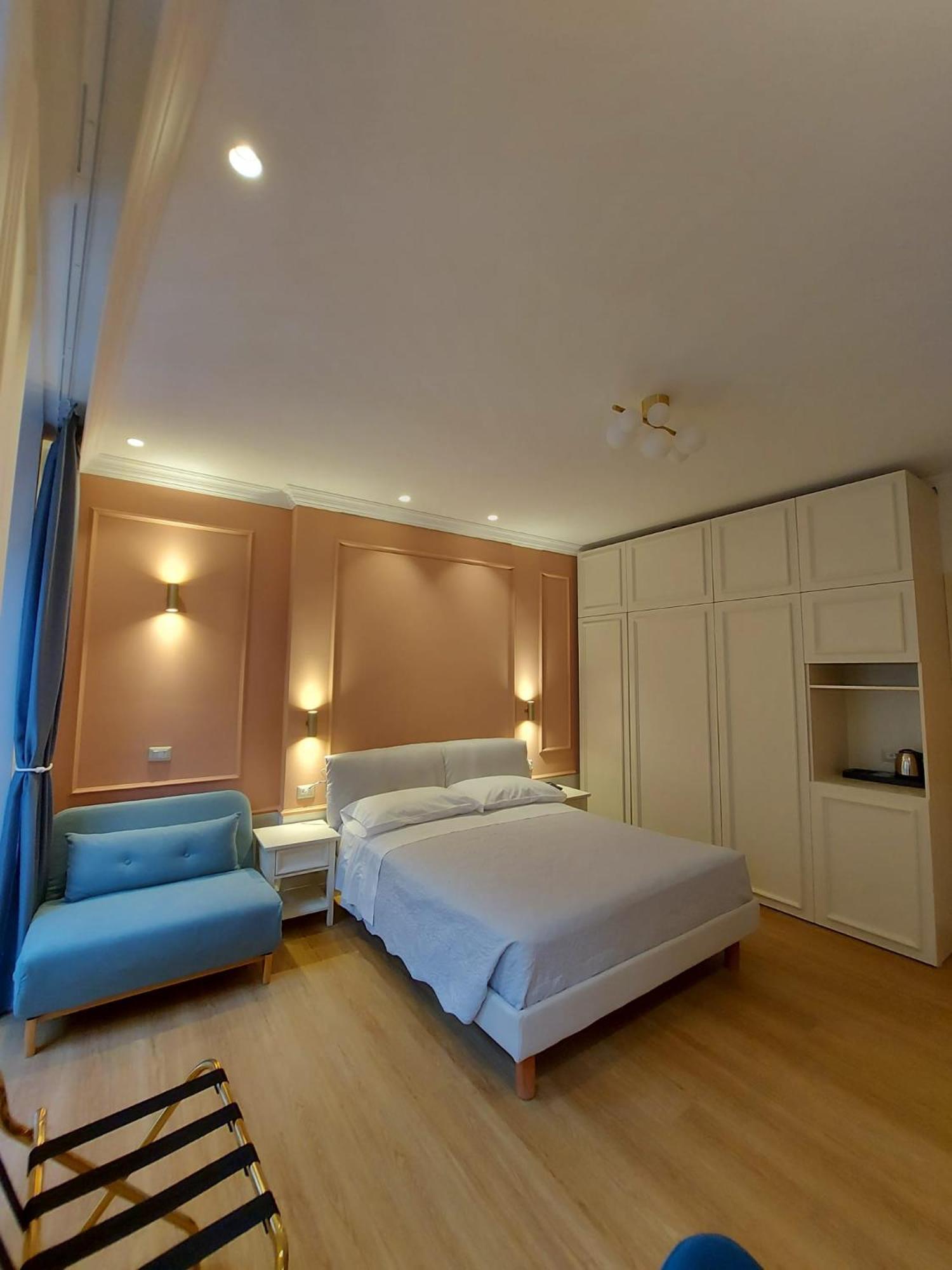 Hotel Borgovico en Como — hotel room