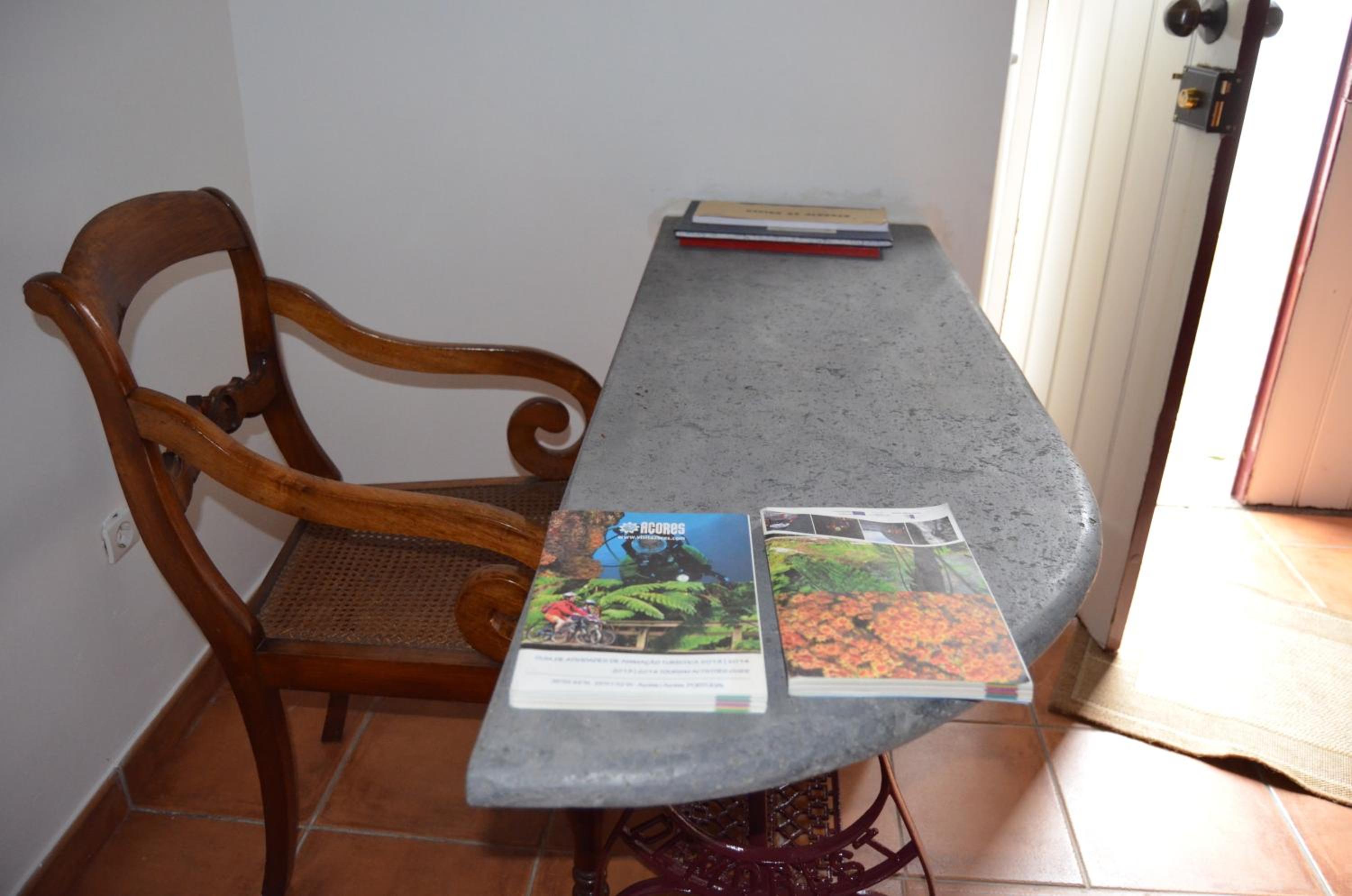 Photo 41