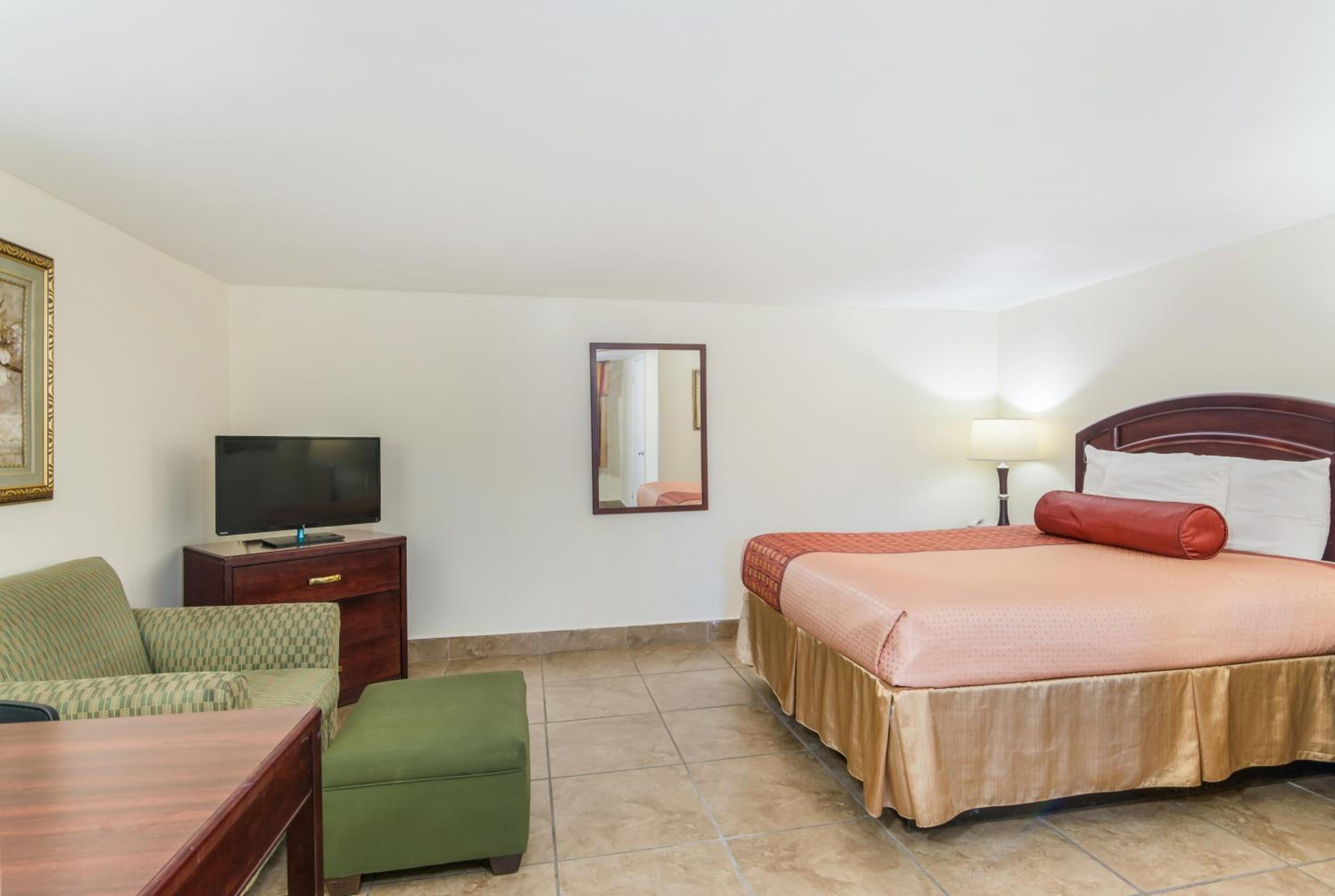 Rodeway Inn - Property Image 21