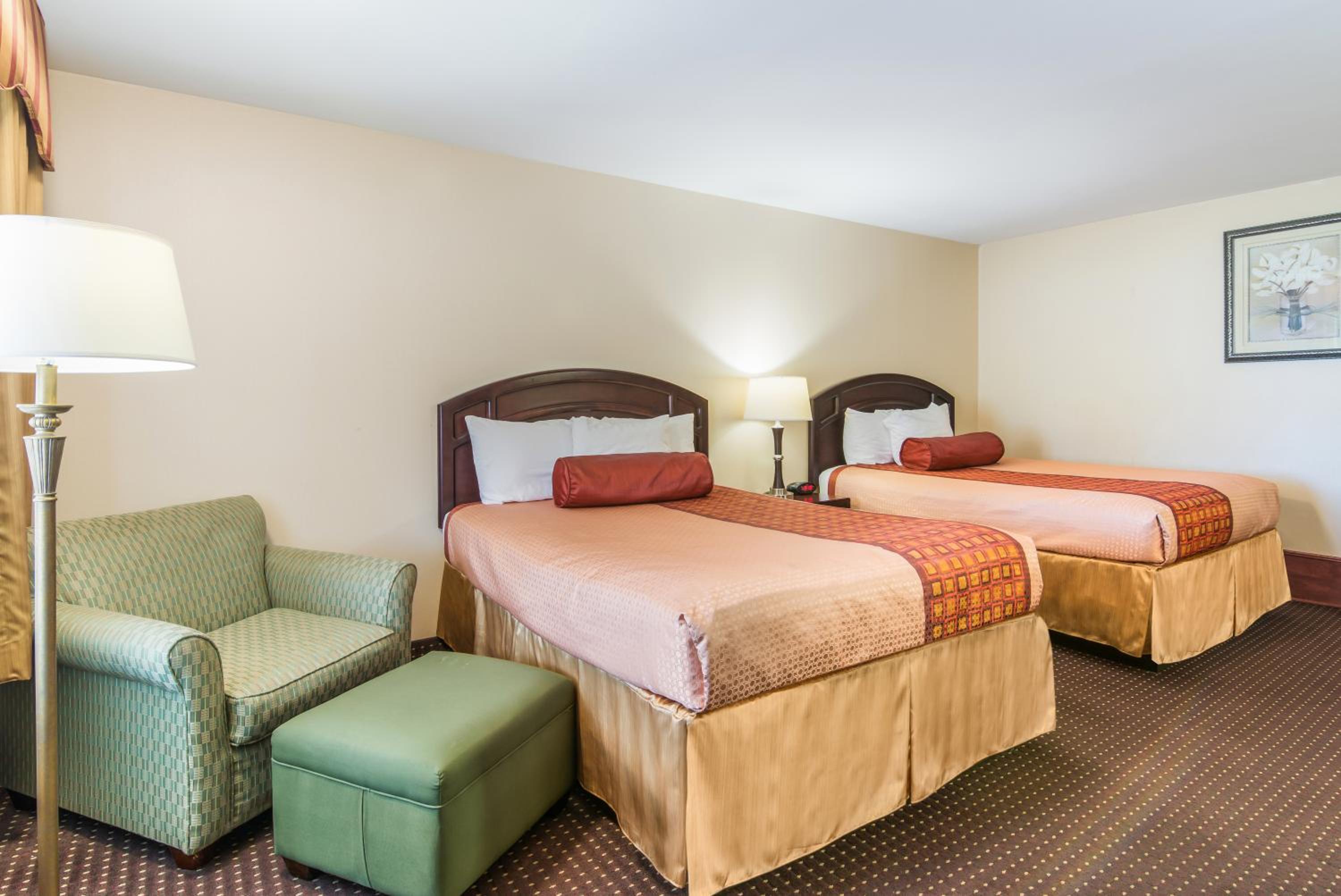 Rodeway Inn - Property Image 32
