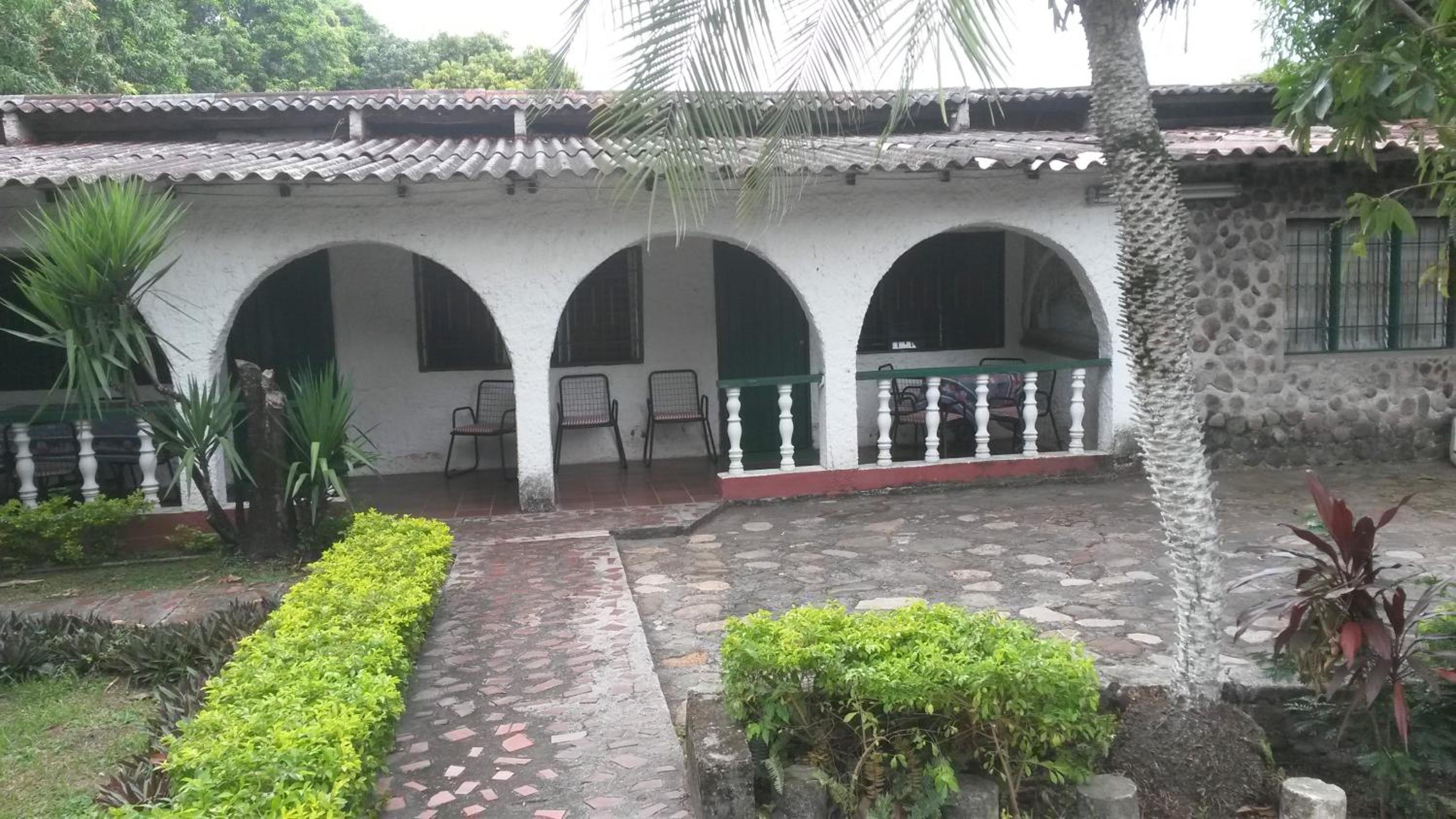 VILLA GLADHYS CASA CAMPESTRE