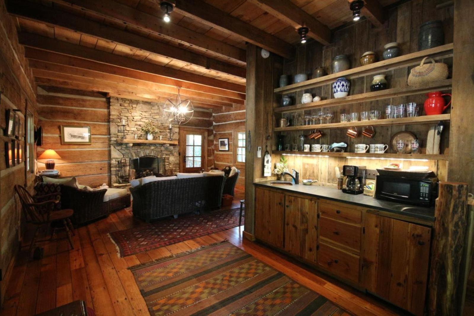 Sarah`s Cabin · Sarah`s Cabin in Pisgah Forest
