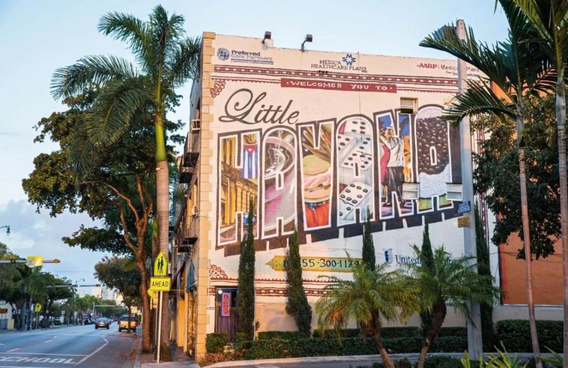 Adorable private apartments in the Heart of Miami!