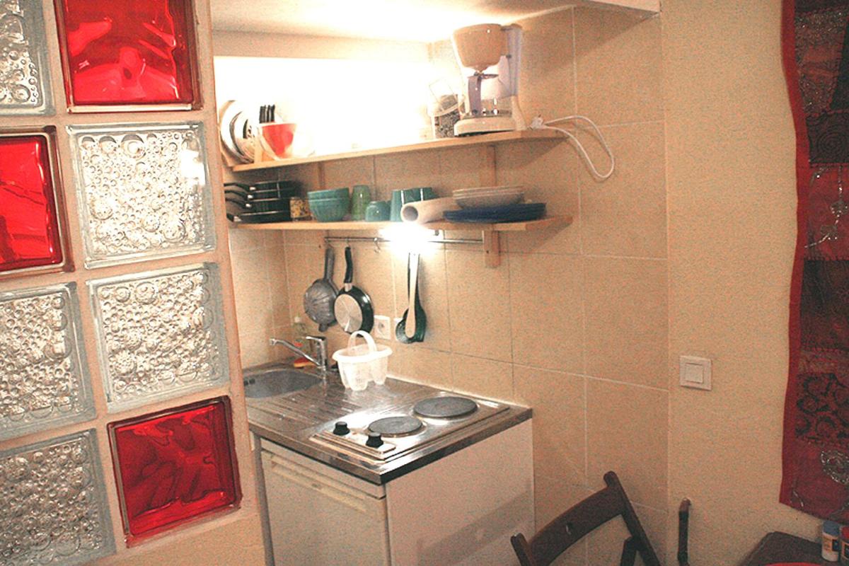 Photo 10