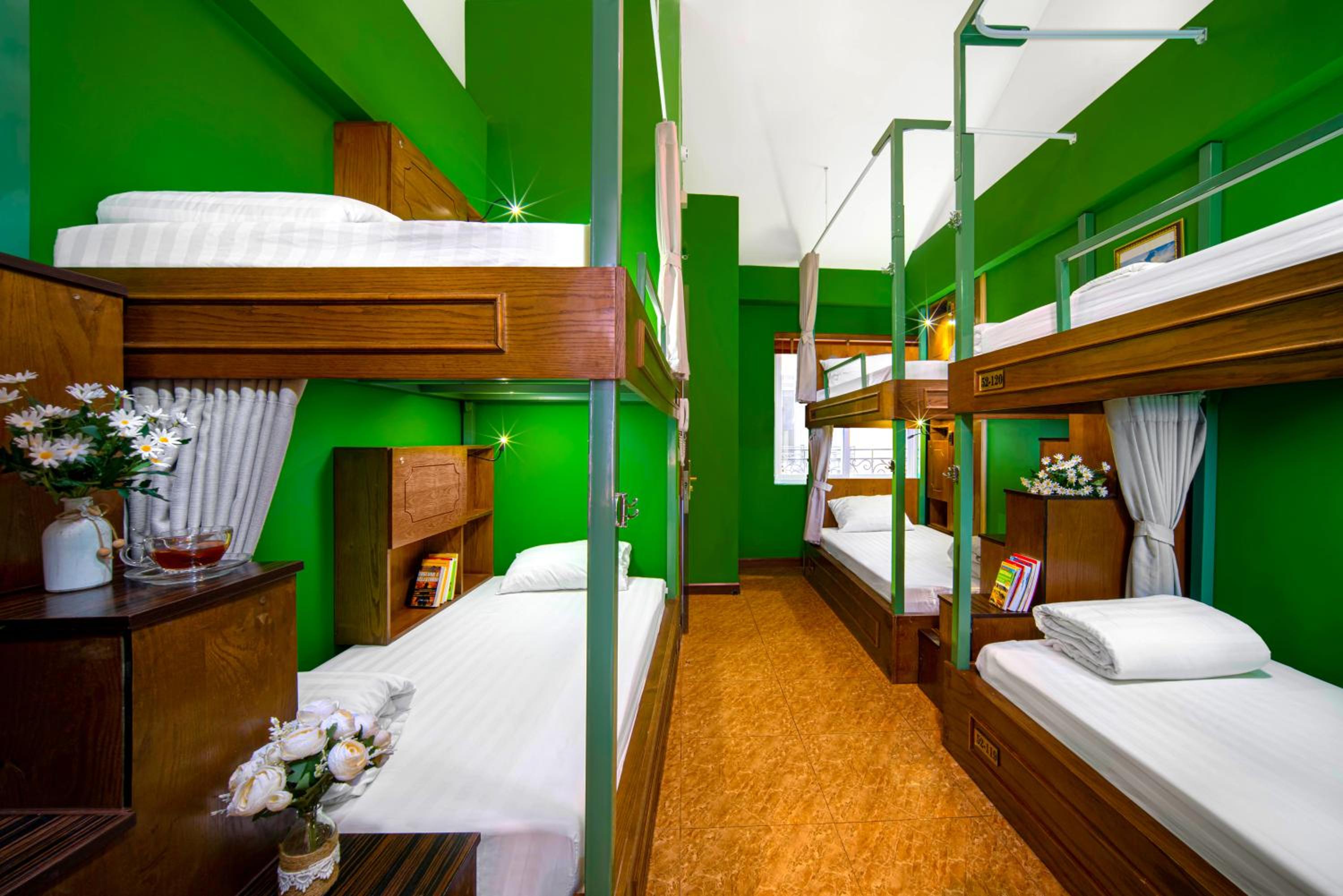 Little Charm Hanoi Hostel