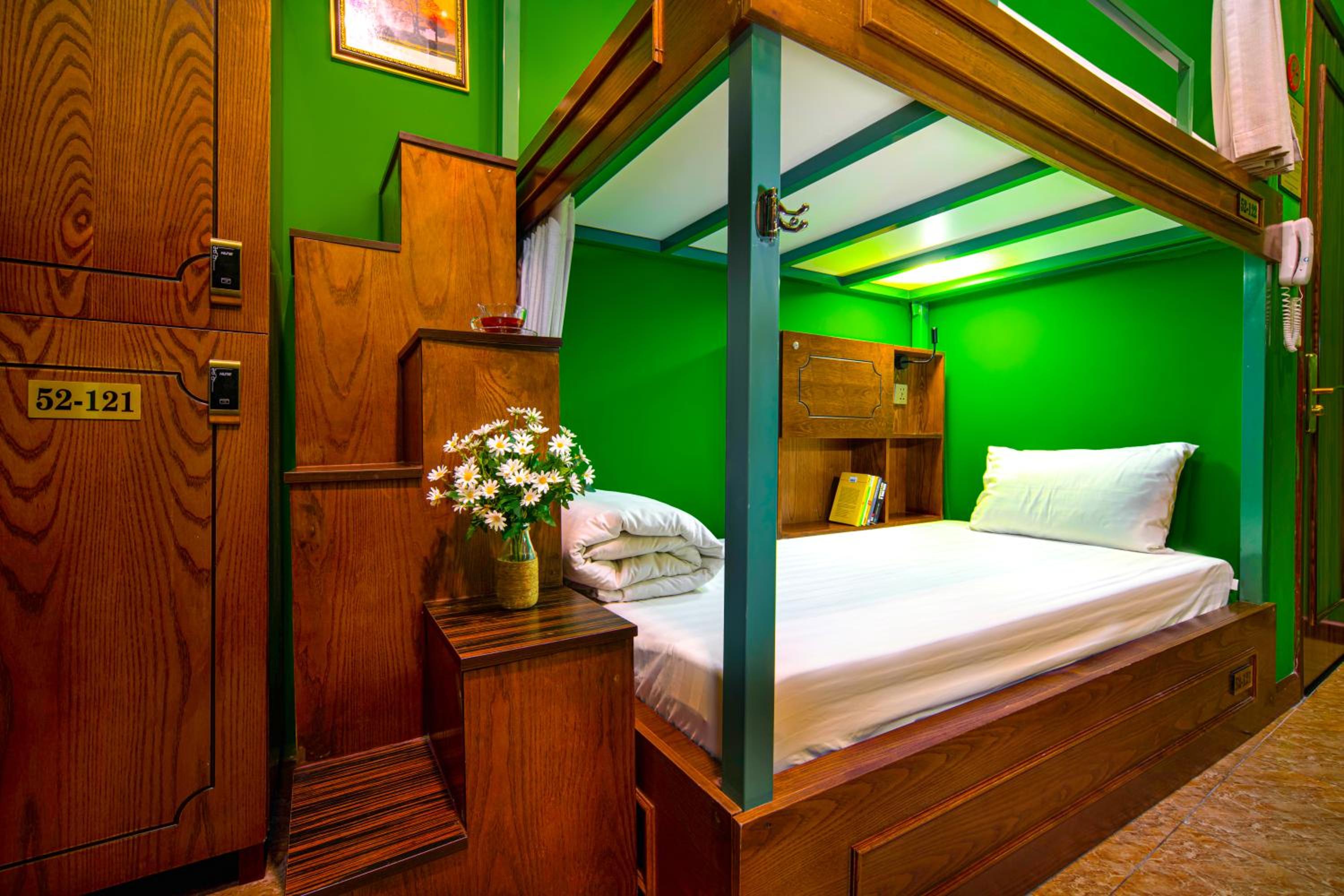 Little Charm Hanoi Hostel