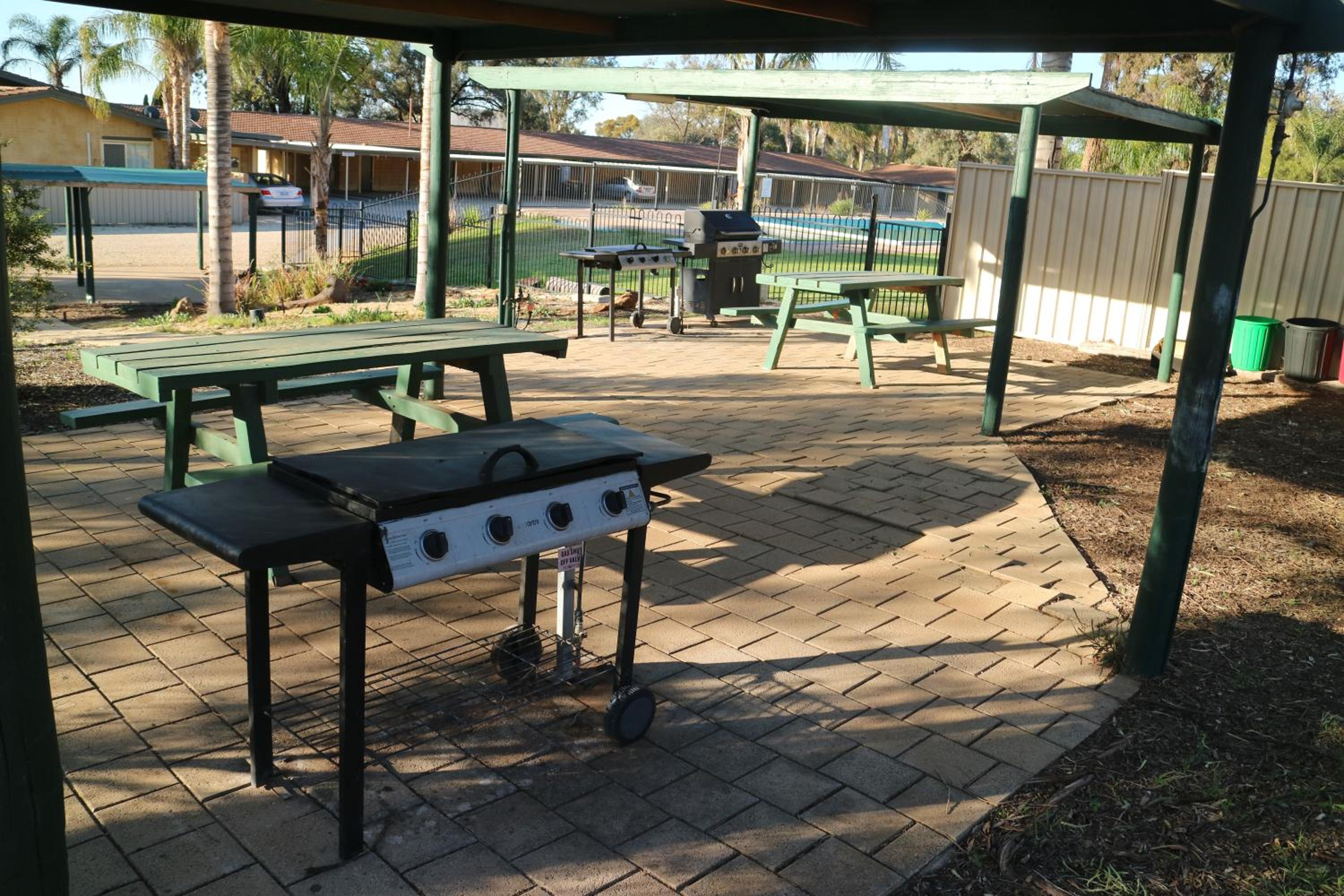 Barmera Lake Resort Motel