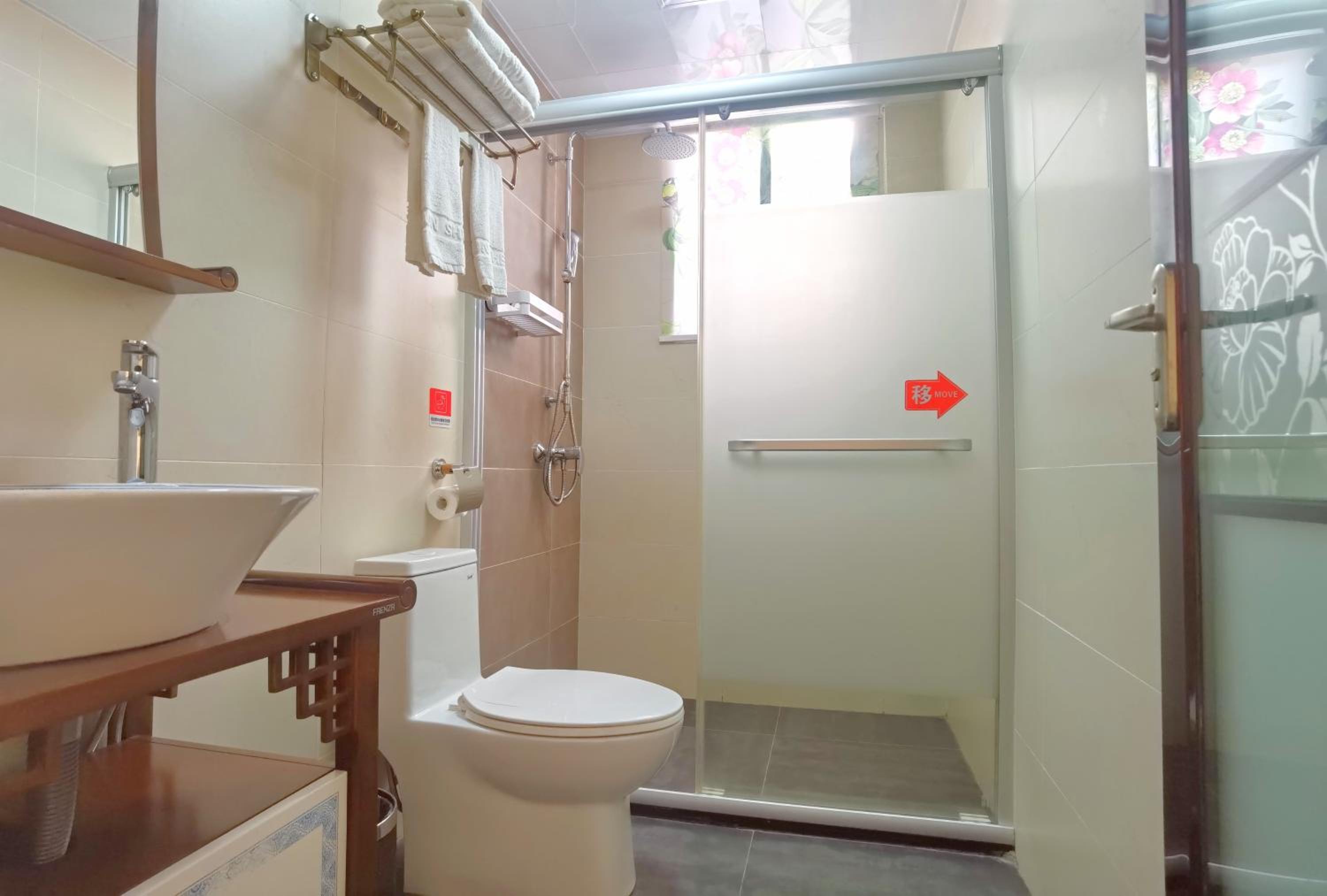 Junshe Boutique Guest House-Complementary pick up servie for a 3-night stay in a deluxe room