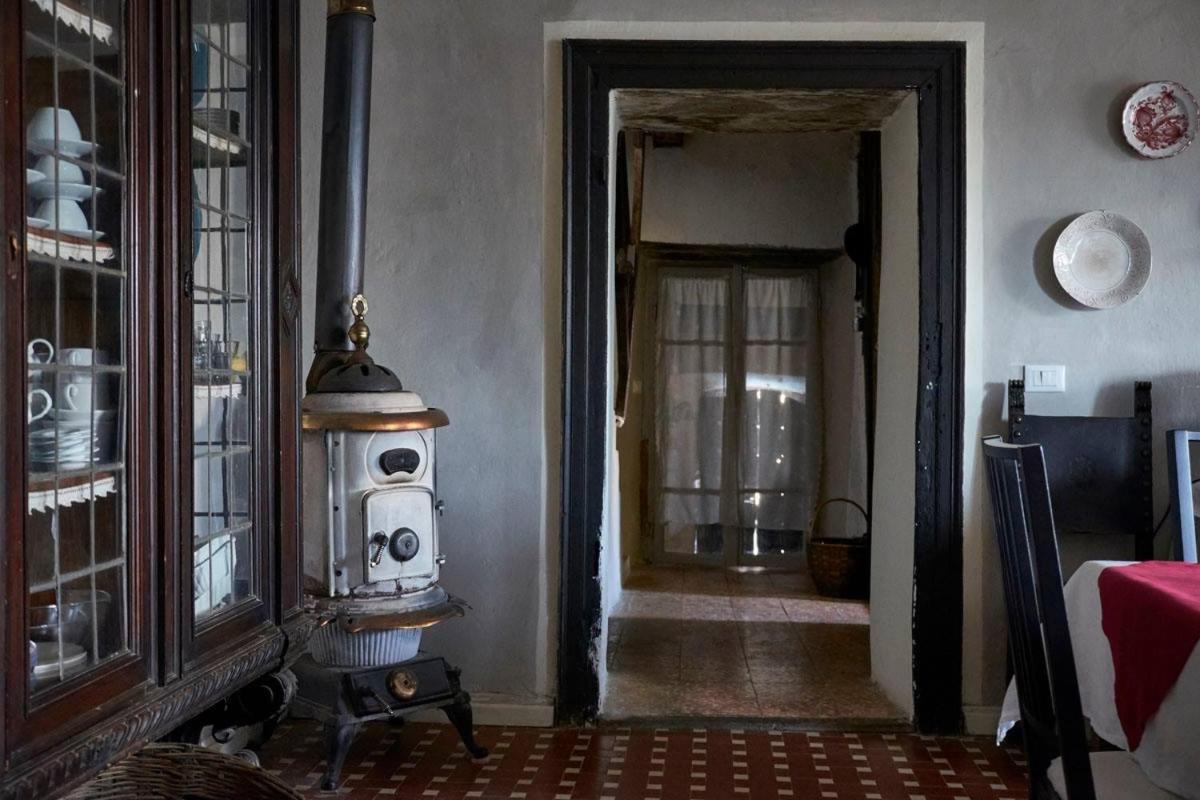 Borgo di Quarazzana holiday house with pool for groups Tuscany view 4