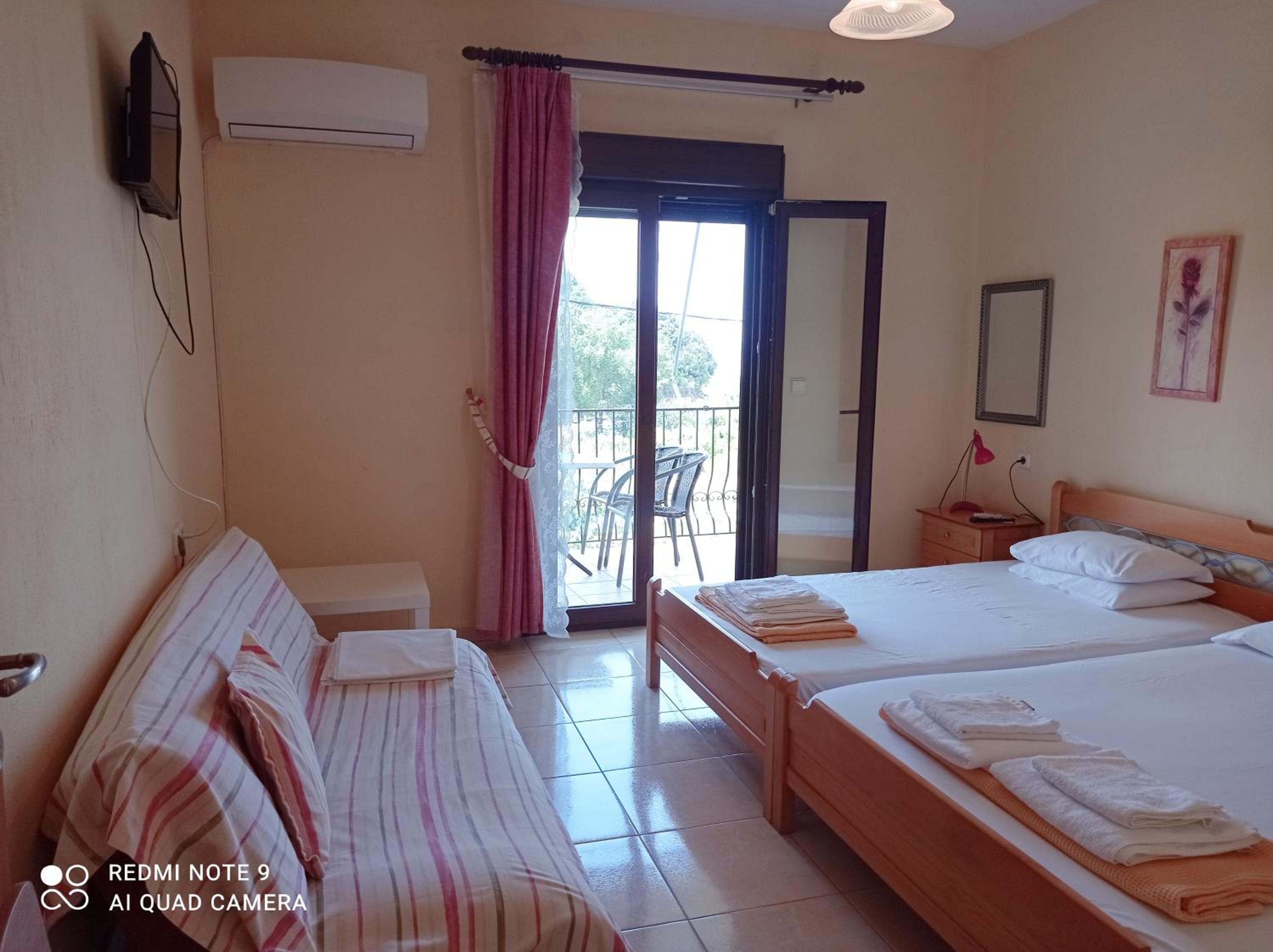Kandilari Apartments photo 2