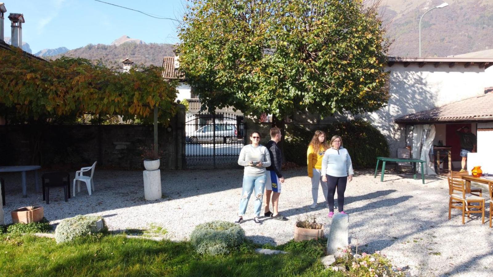 Photo 19