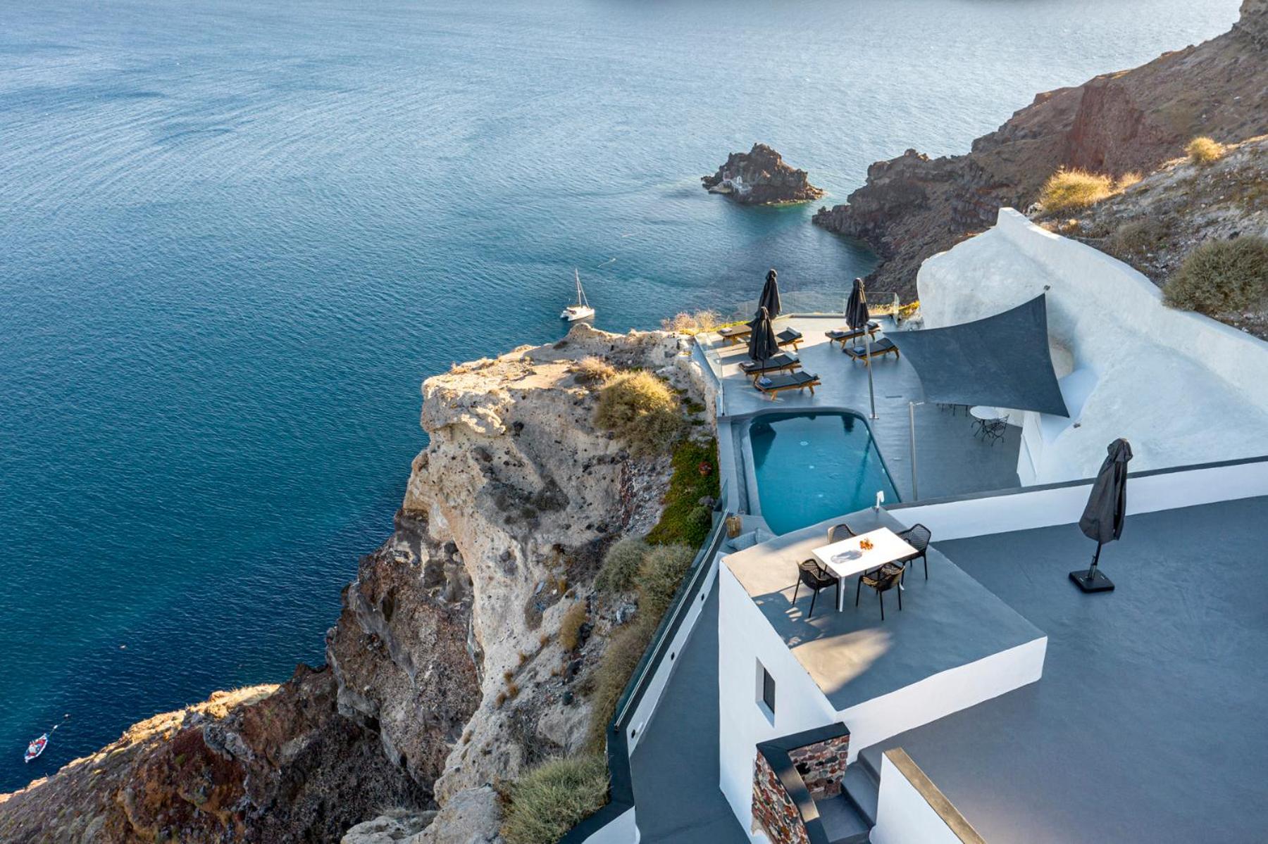 Pearl of Caldera Oia - Boutique Hotel by Pearl Hotel Collection photo 3