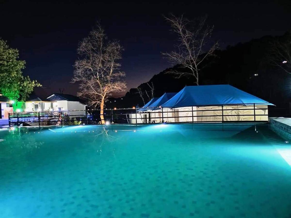 Yrelka Holiday Camps view 2