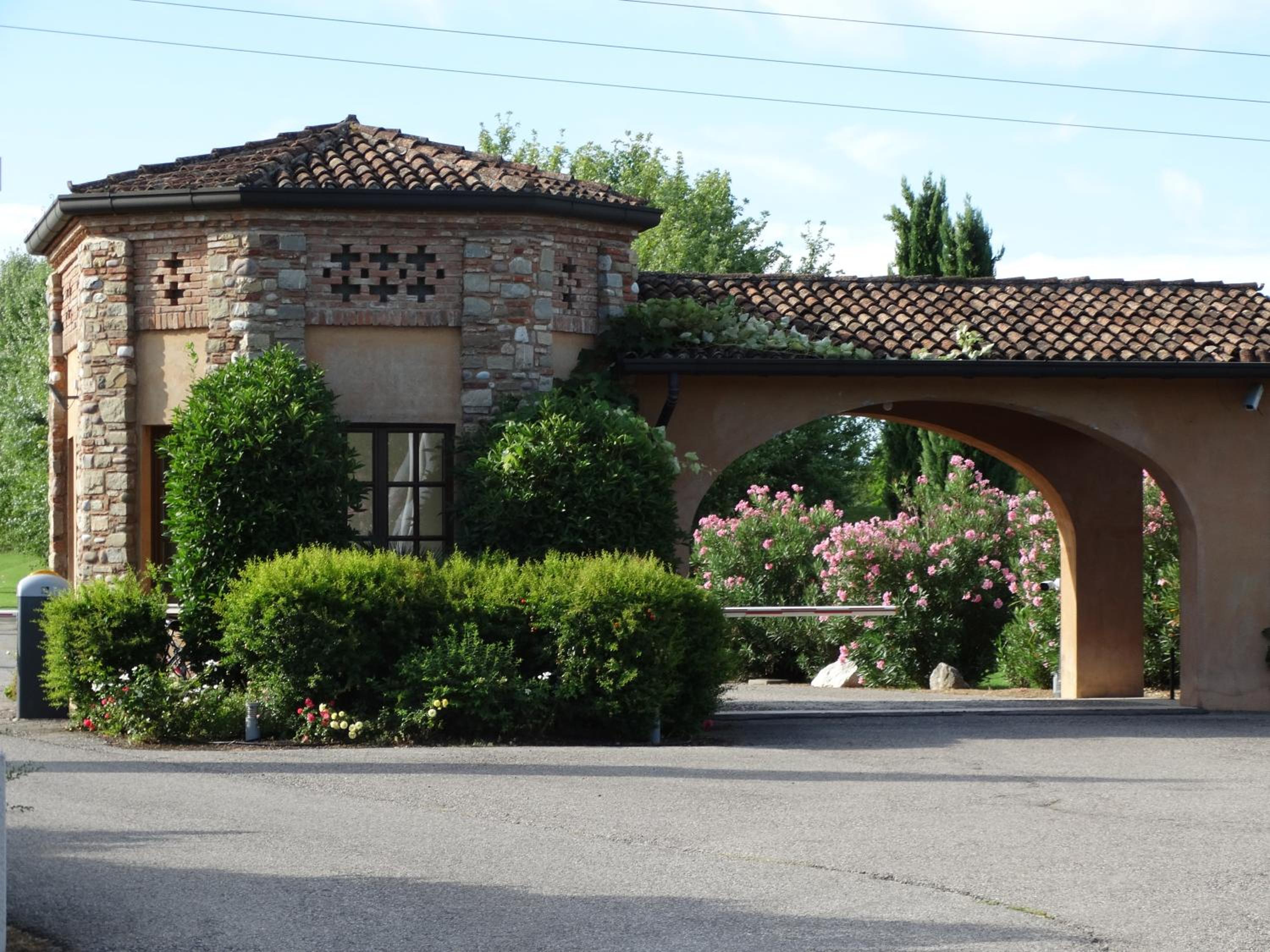 Photo 14