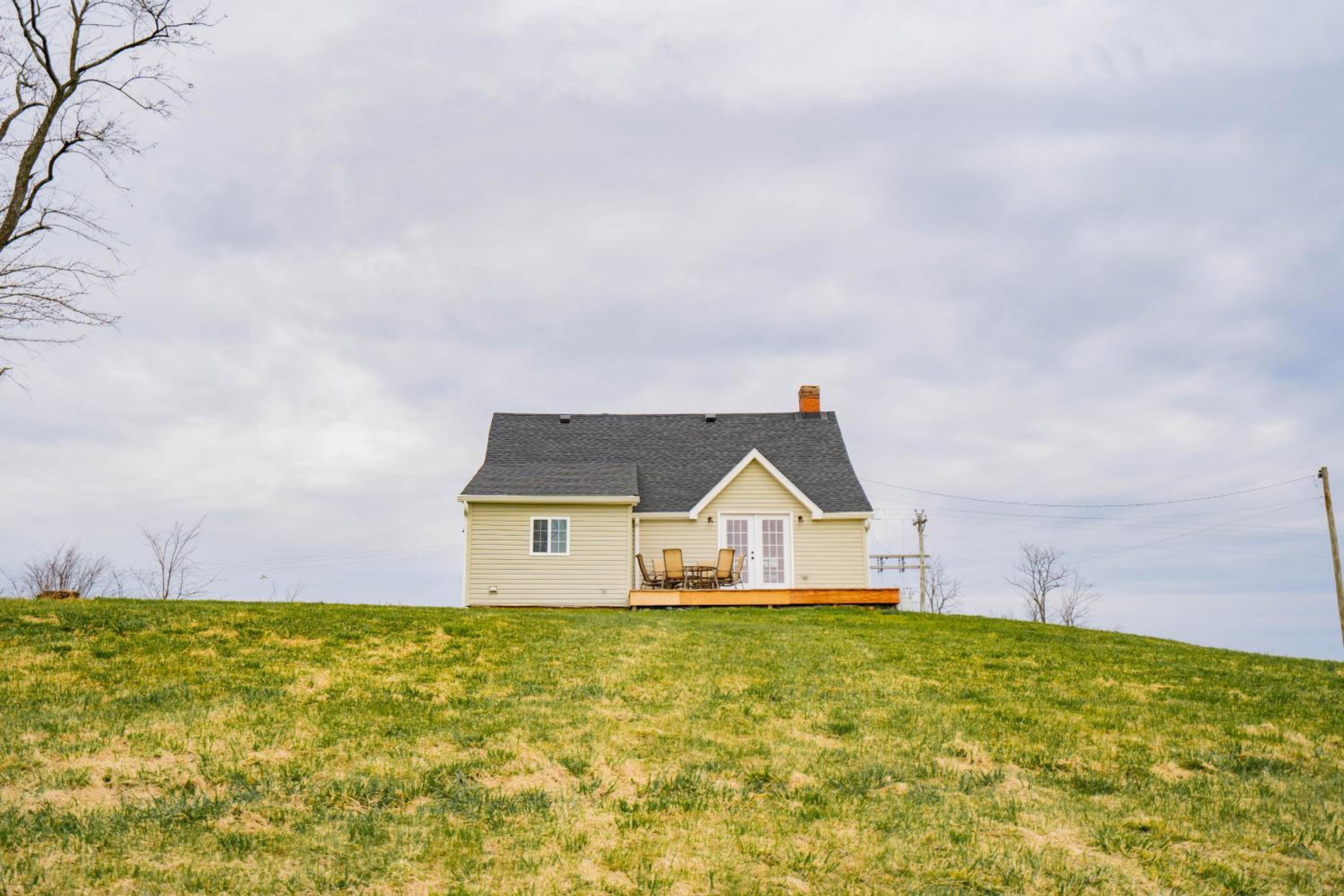 7 Min to Ark! - Fire Pit - Sleeps 11 view 3