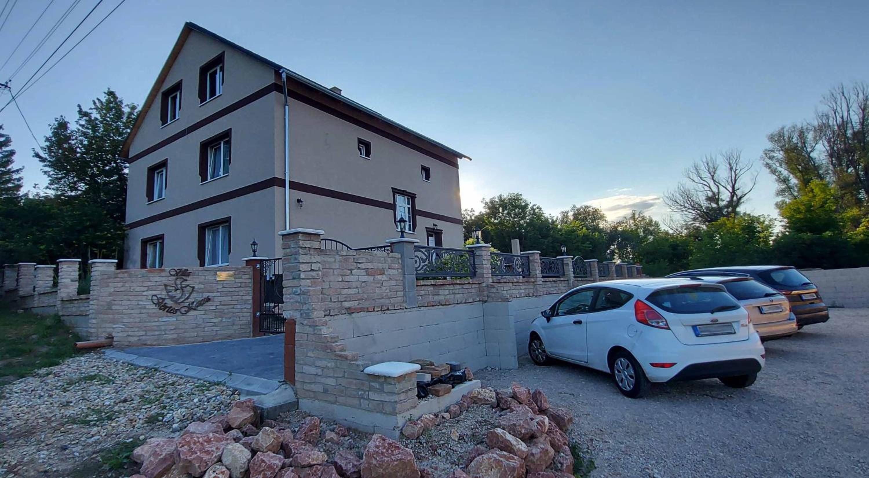 Villa VértesKacsa view 4