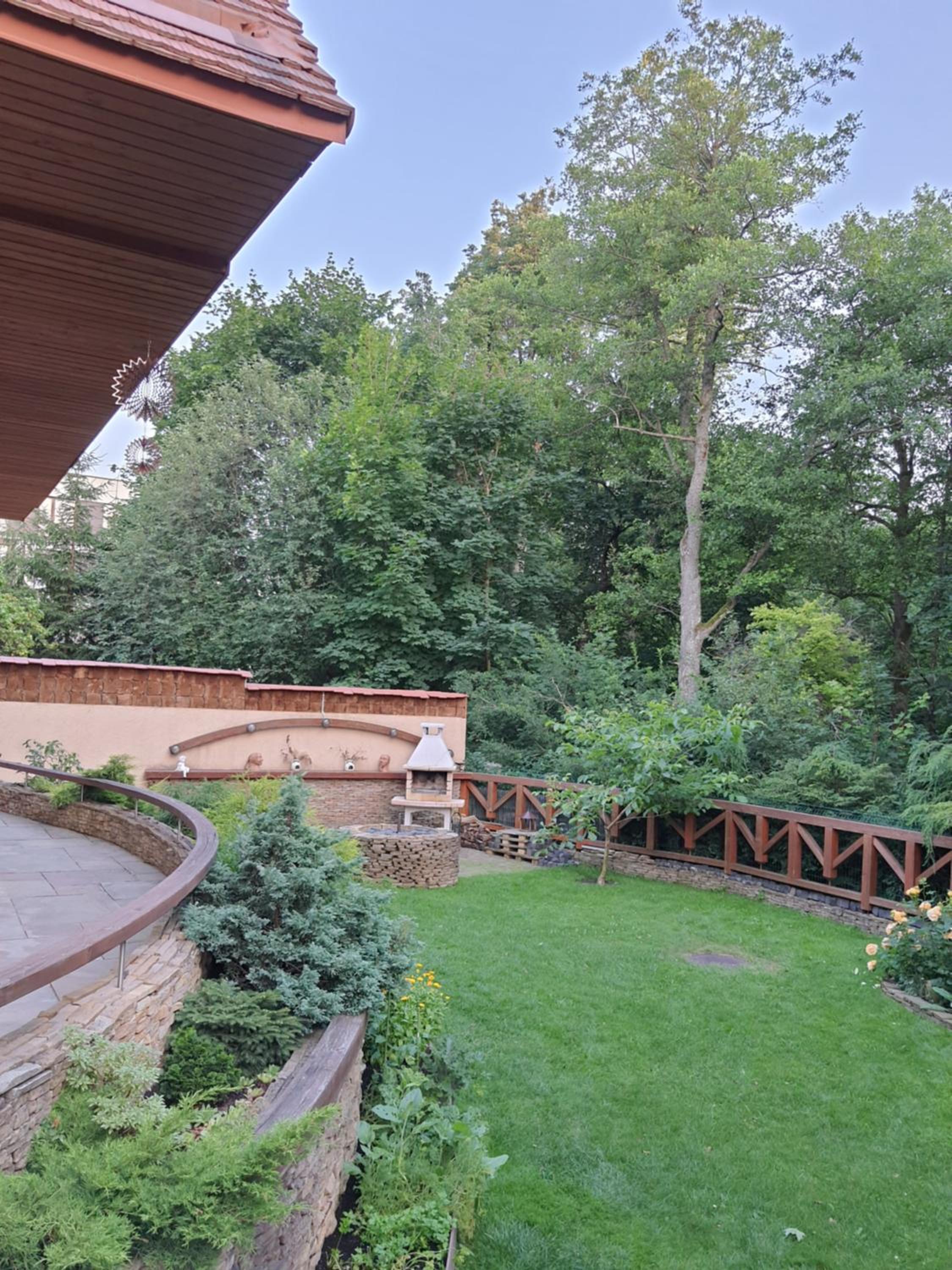 Apartamentai Hunter house view 3