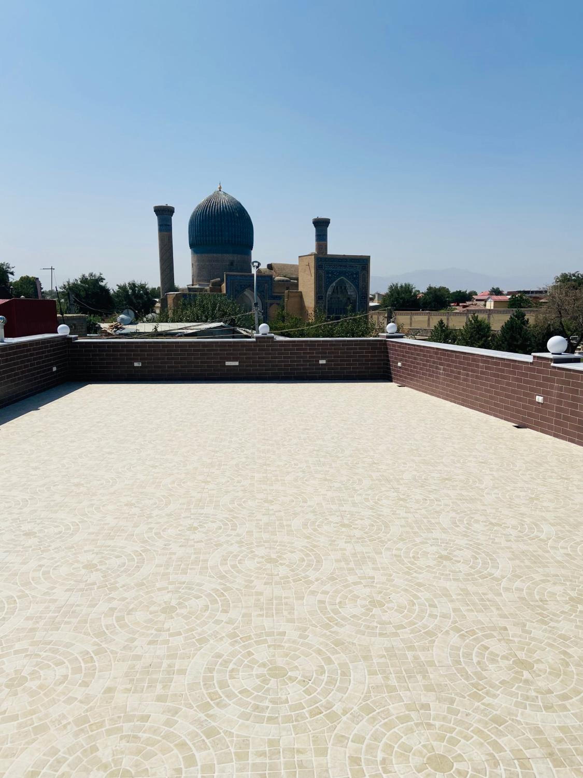 Hotel Grand Marakand view 2