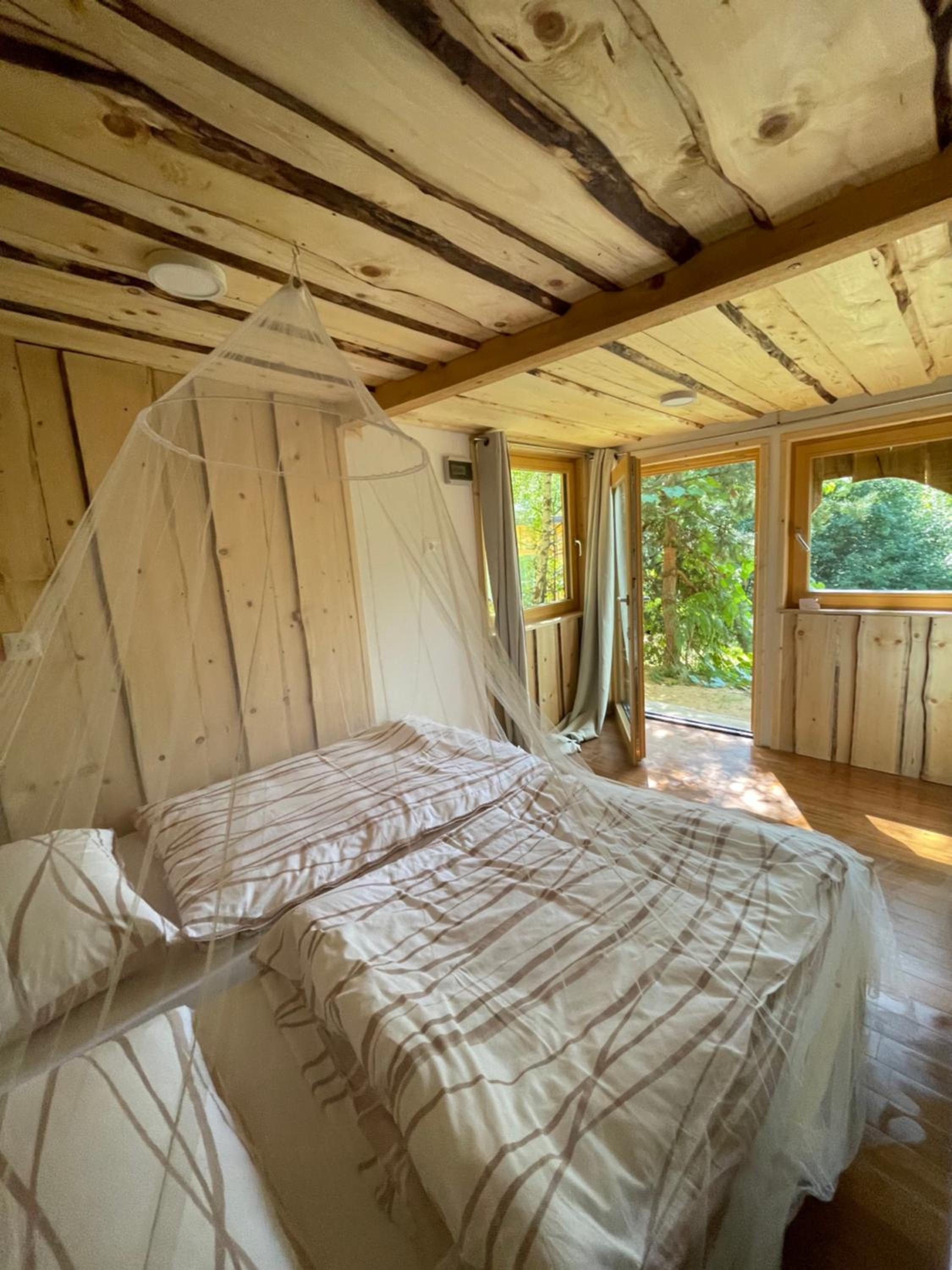 Boutique Glamping Divja DiVine