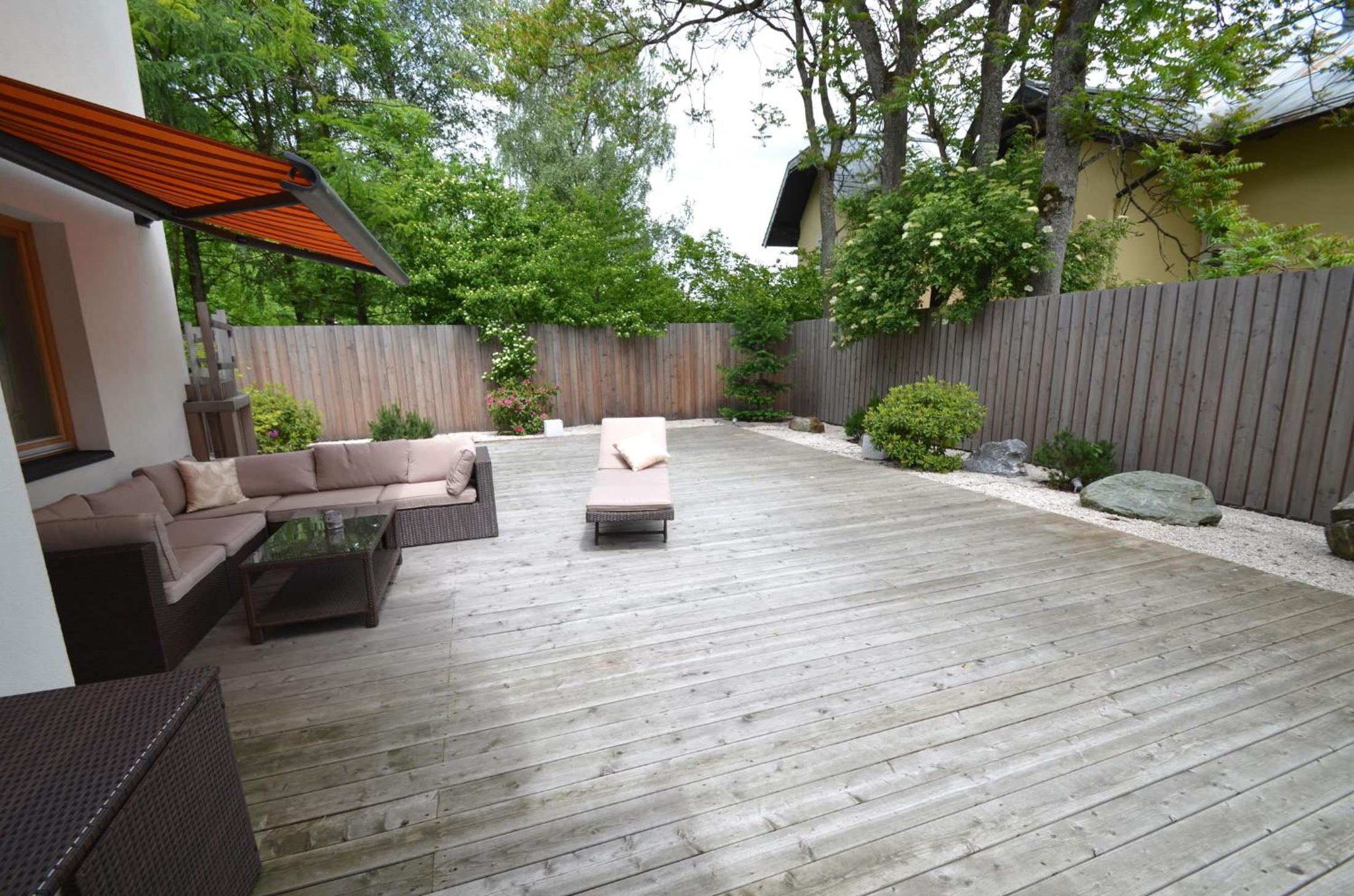Zell City Exclusive Lodges by All in One Apartments