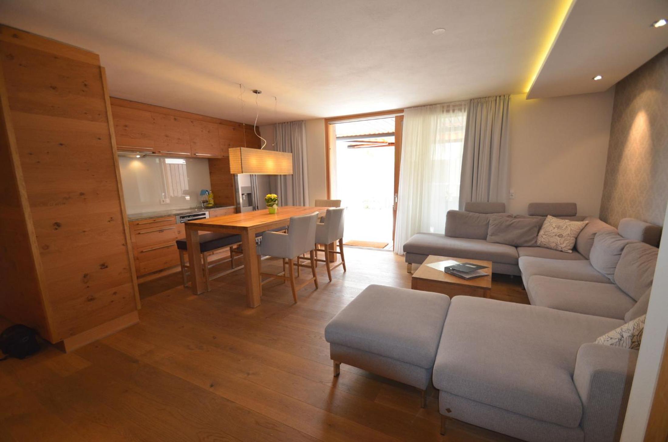 Zell City Exclusive Lodges by All in One Apartments