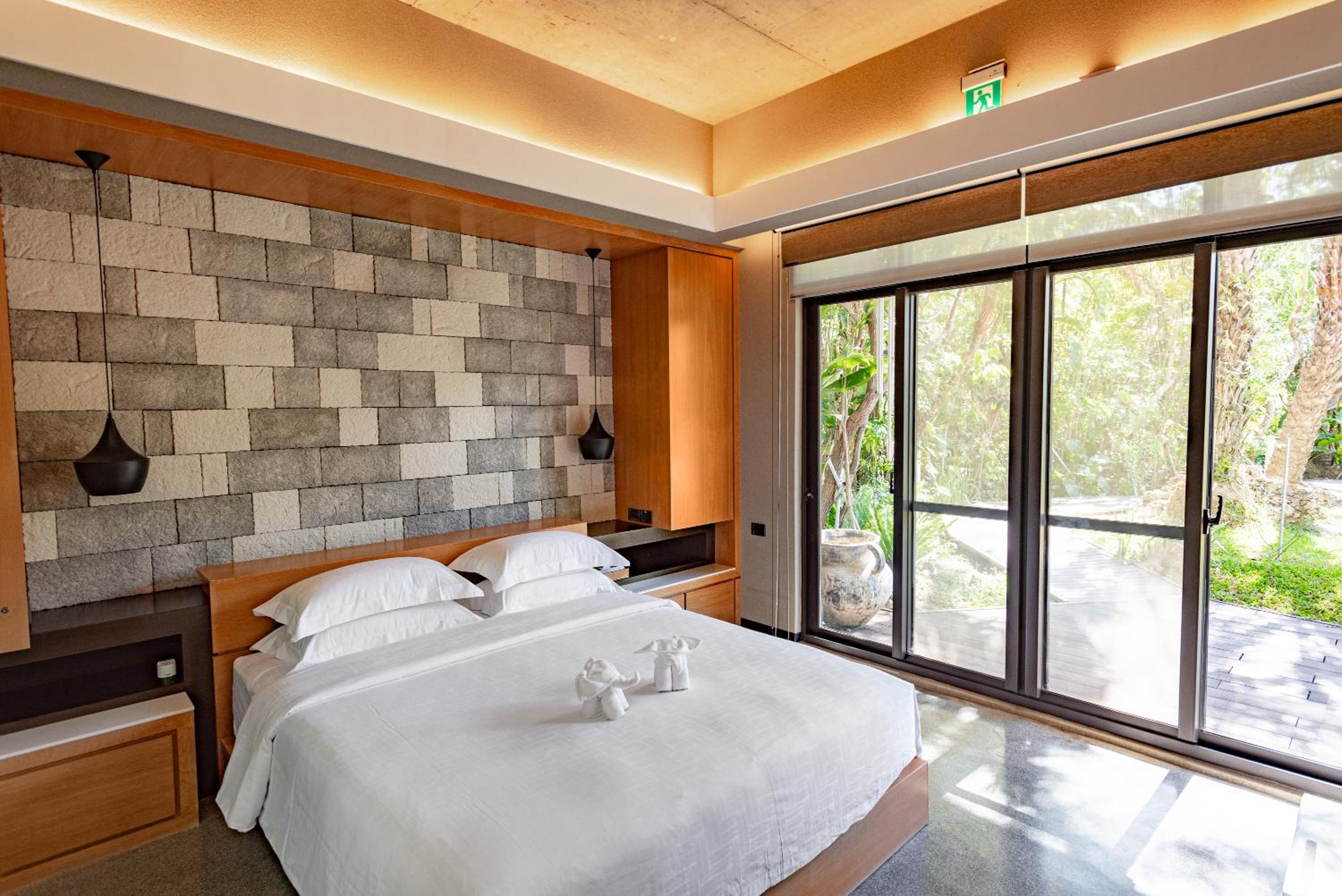 The House 15 Villa