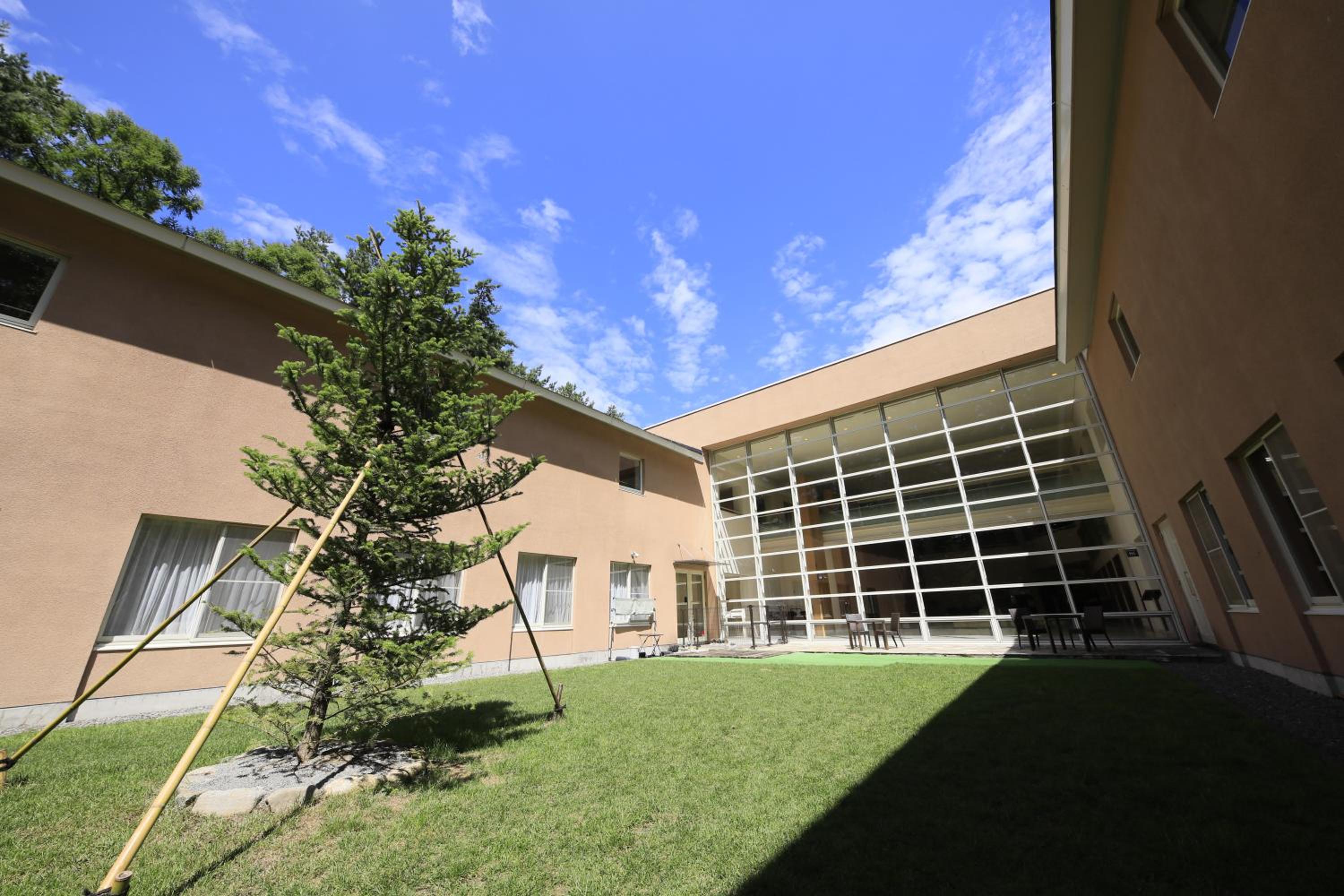 Yutorelo Tateshina Hotel with DOGS view 2